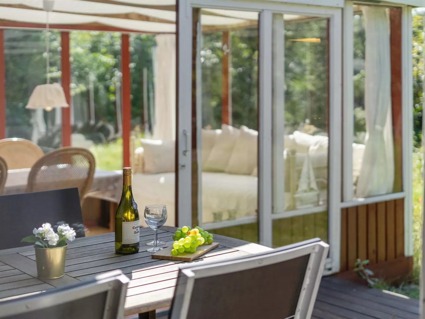 "Rahilka" - 700m from the sea-Inside