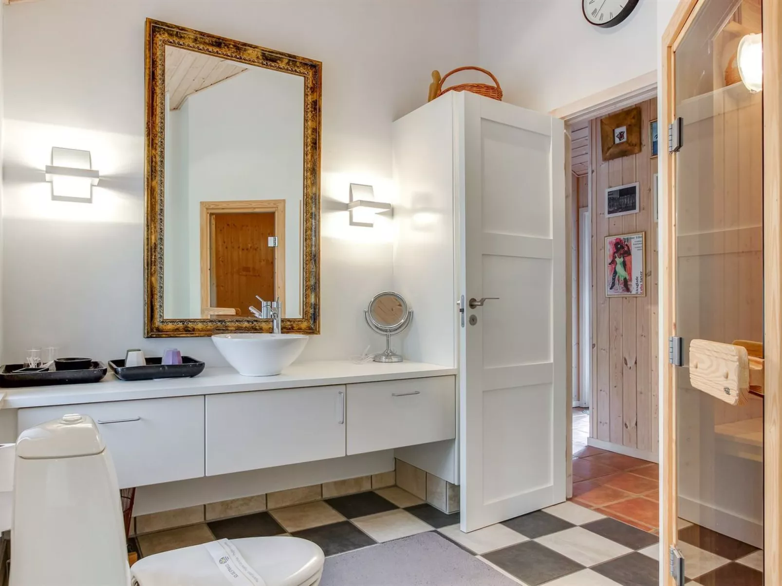 "Fastulf" - 300m from the sea-Dedans