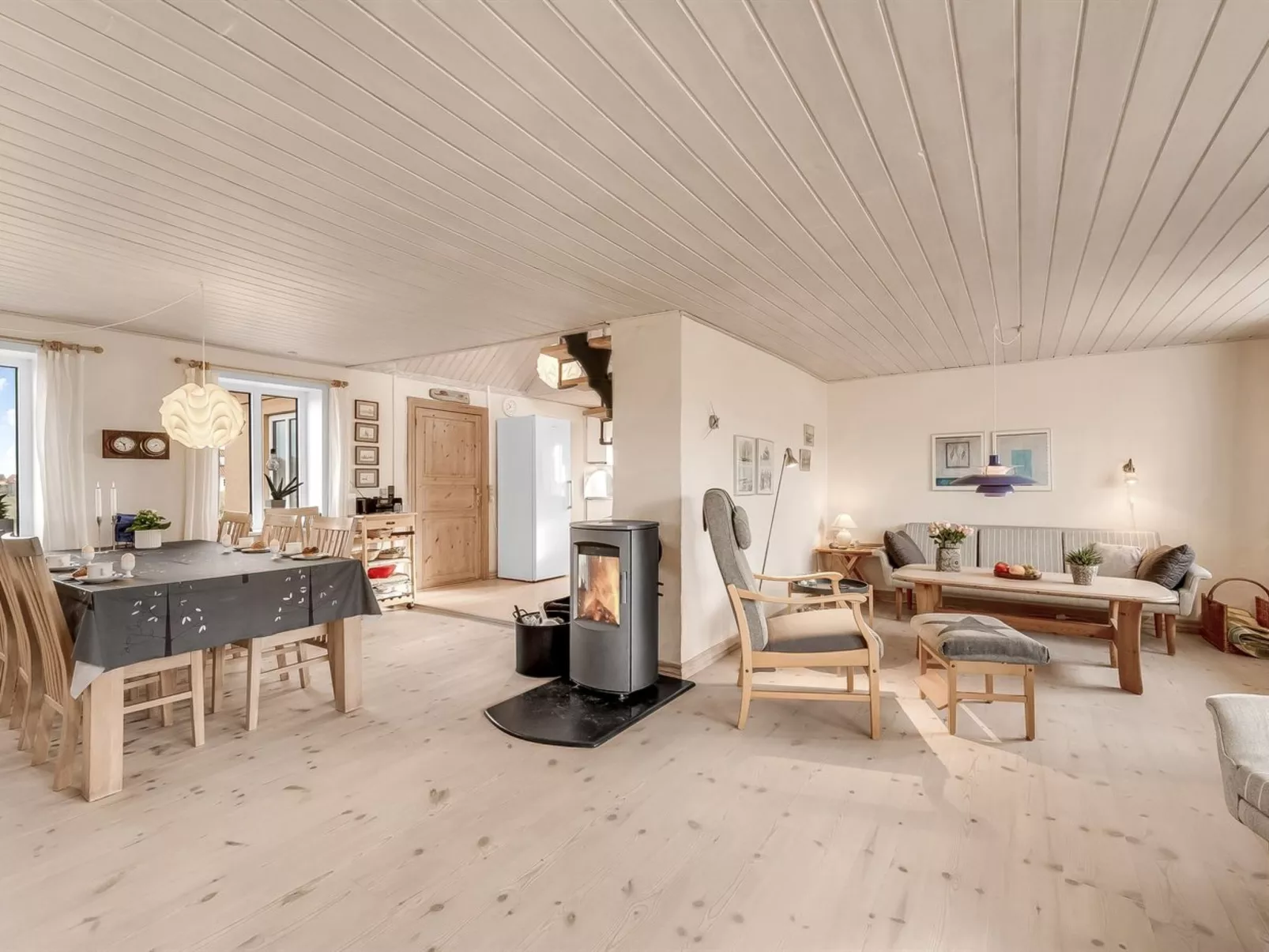 "Ali" - 75m from the sea-Drinnen