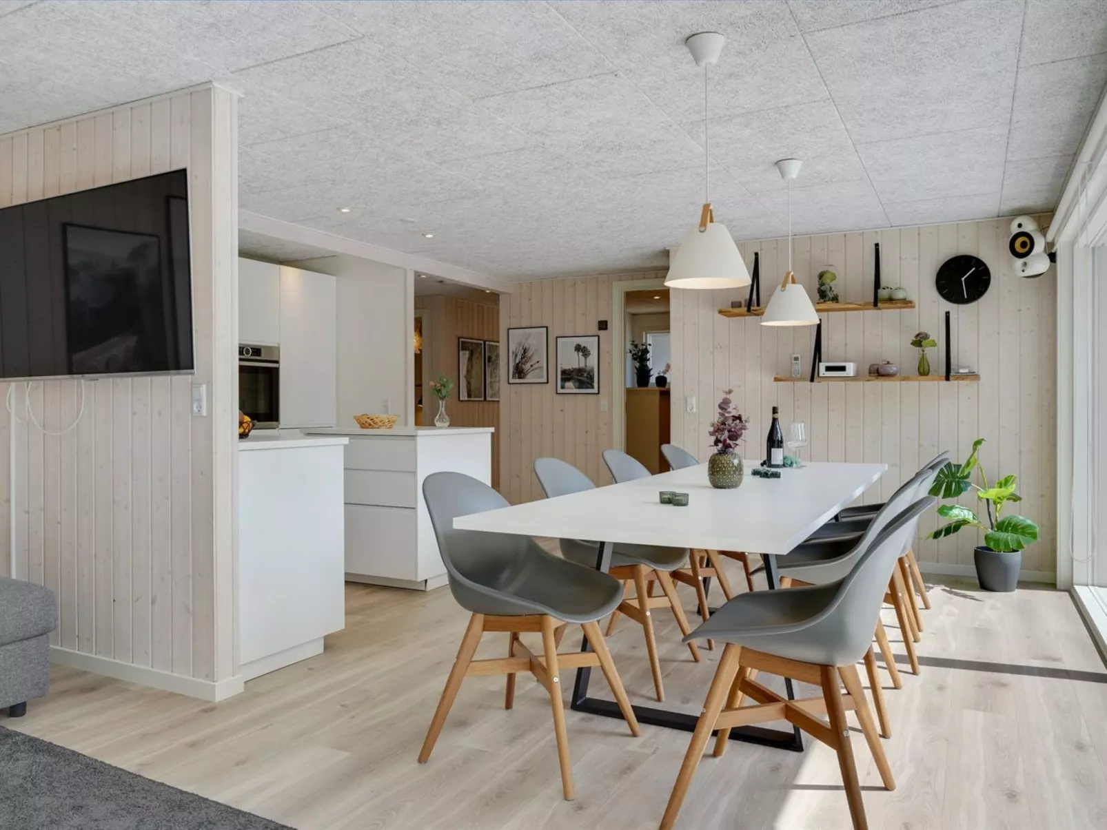 "Arnetta" - 1.5km from the sea-Dedans