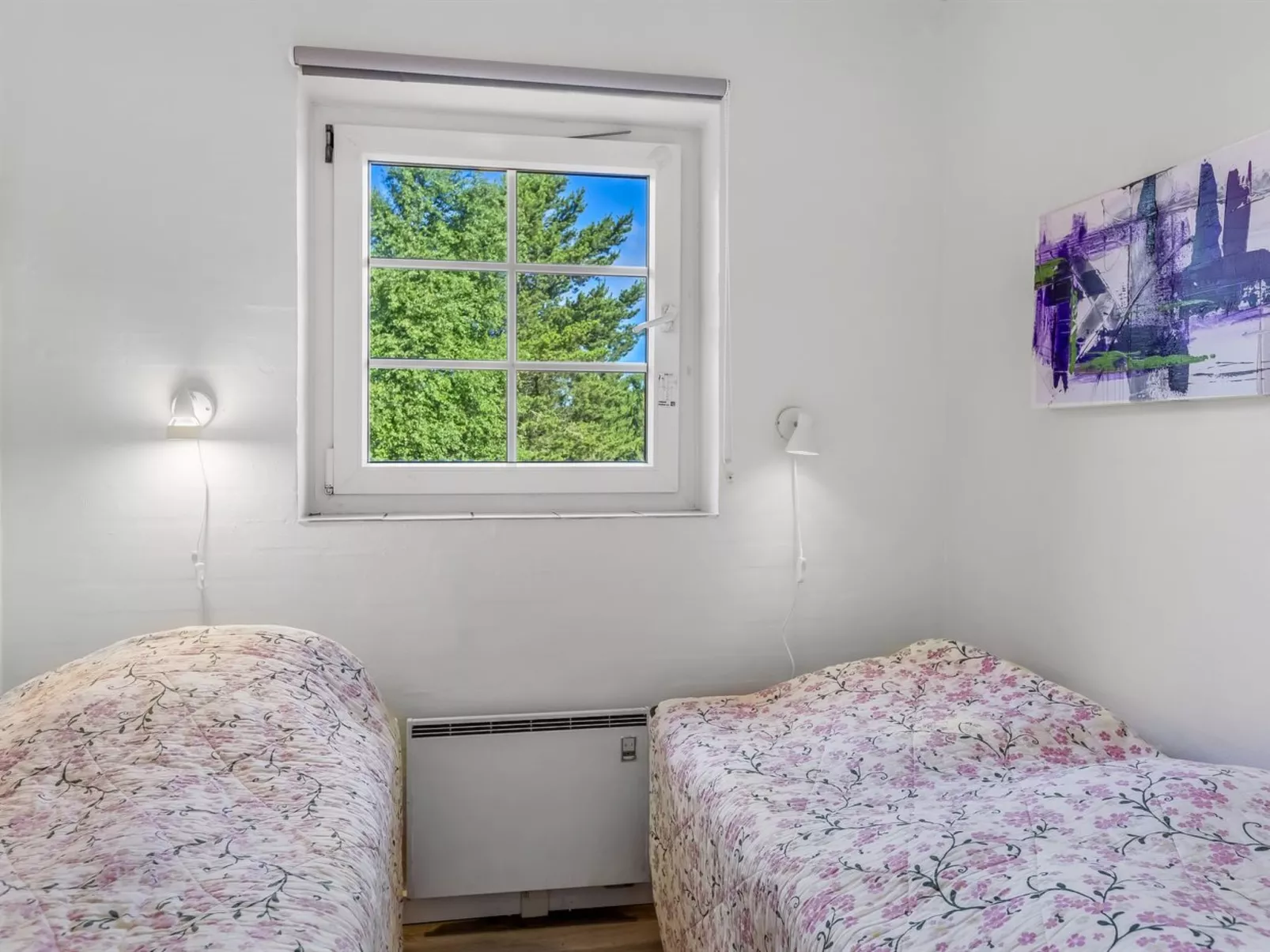 "Artan" - 2.6km from the sea-Drinnen