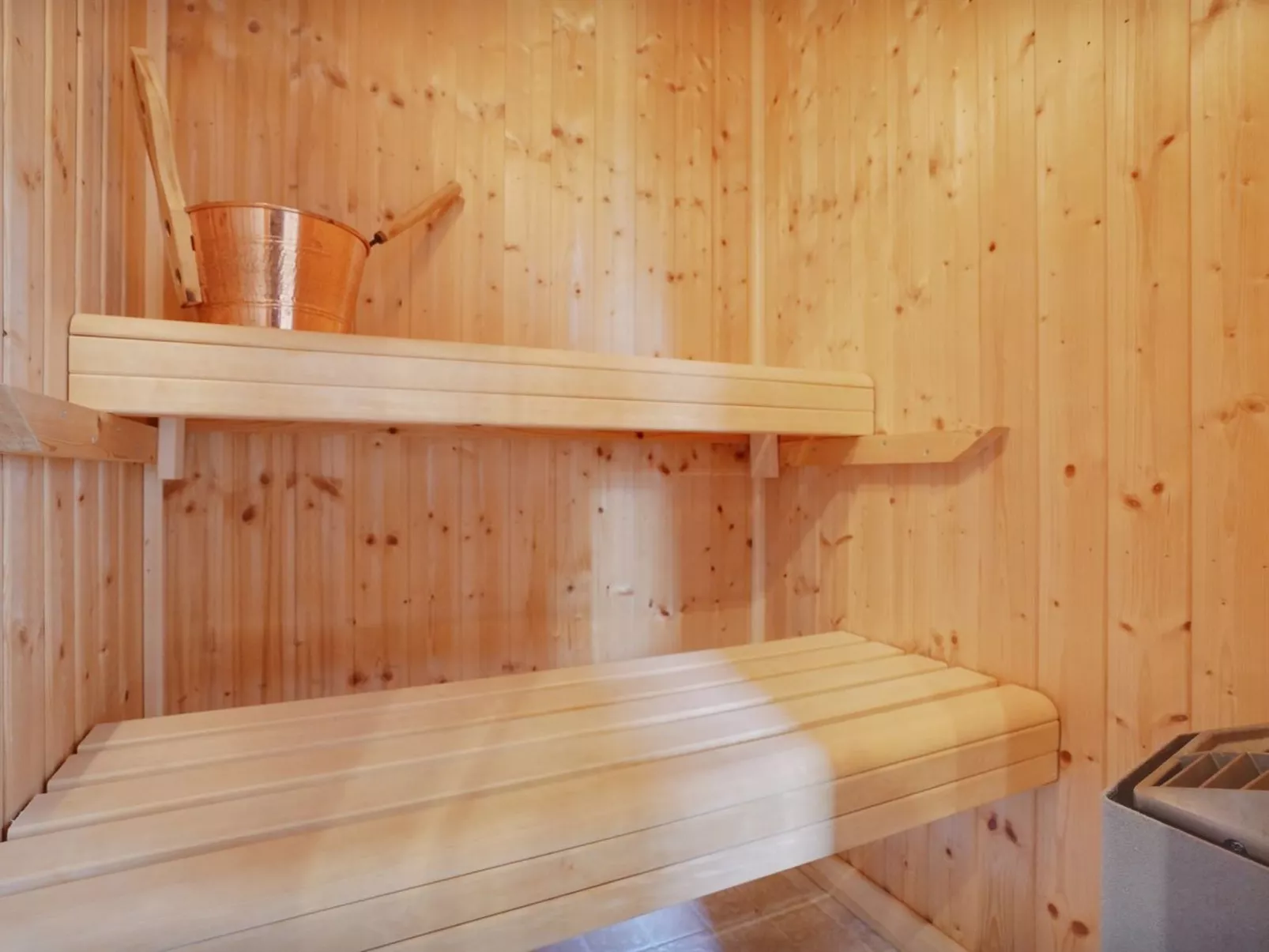 "Aldis" - 300m from the sea-Drinnen