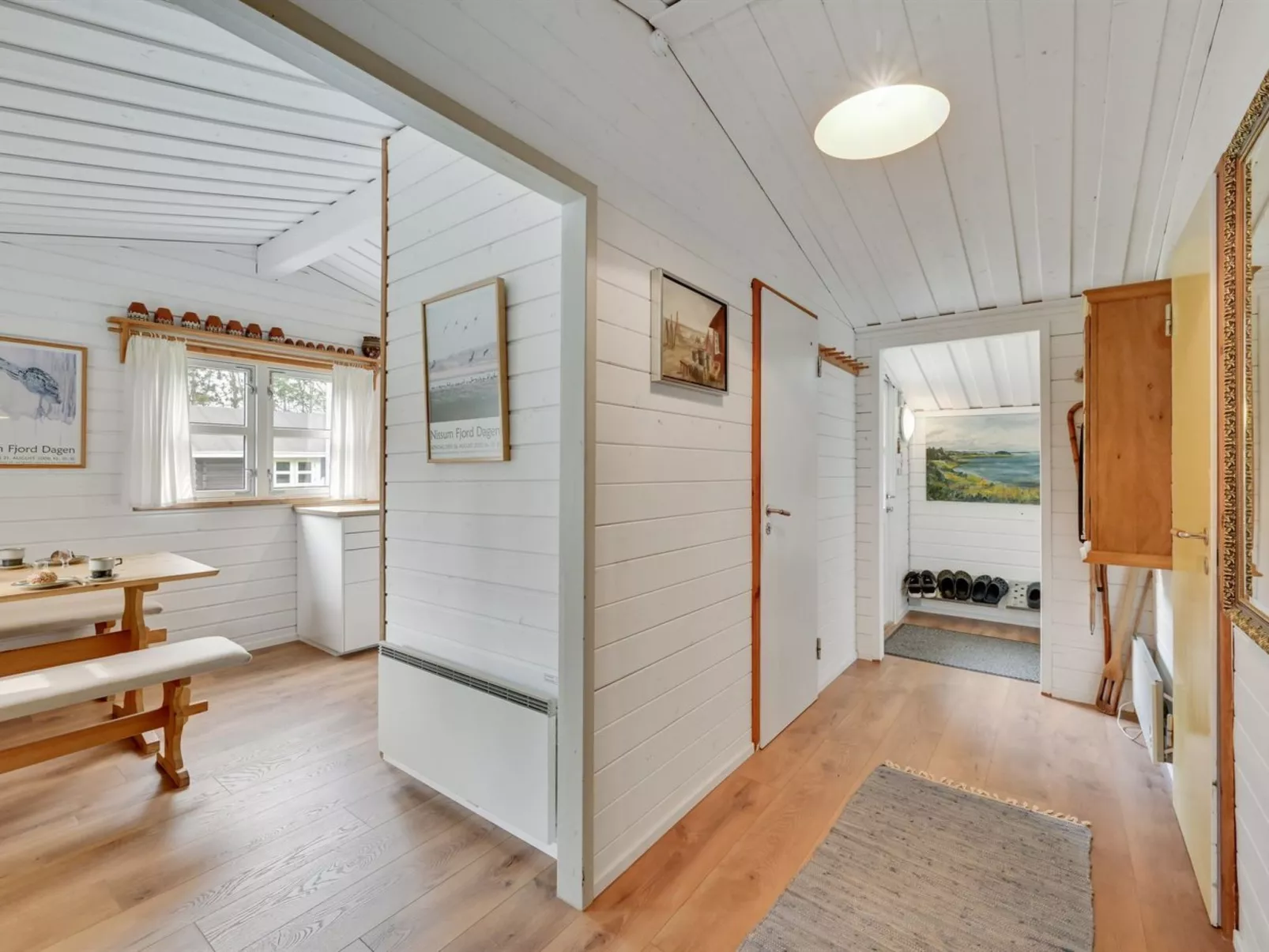 "Reima" - 220m to the fjord-Inside