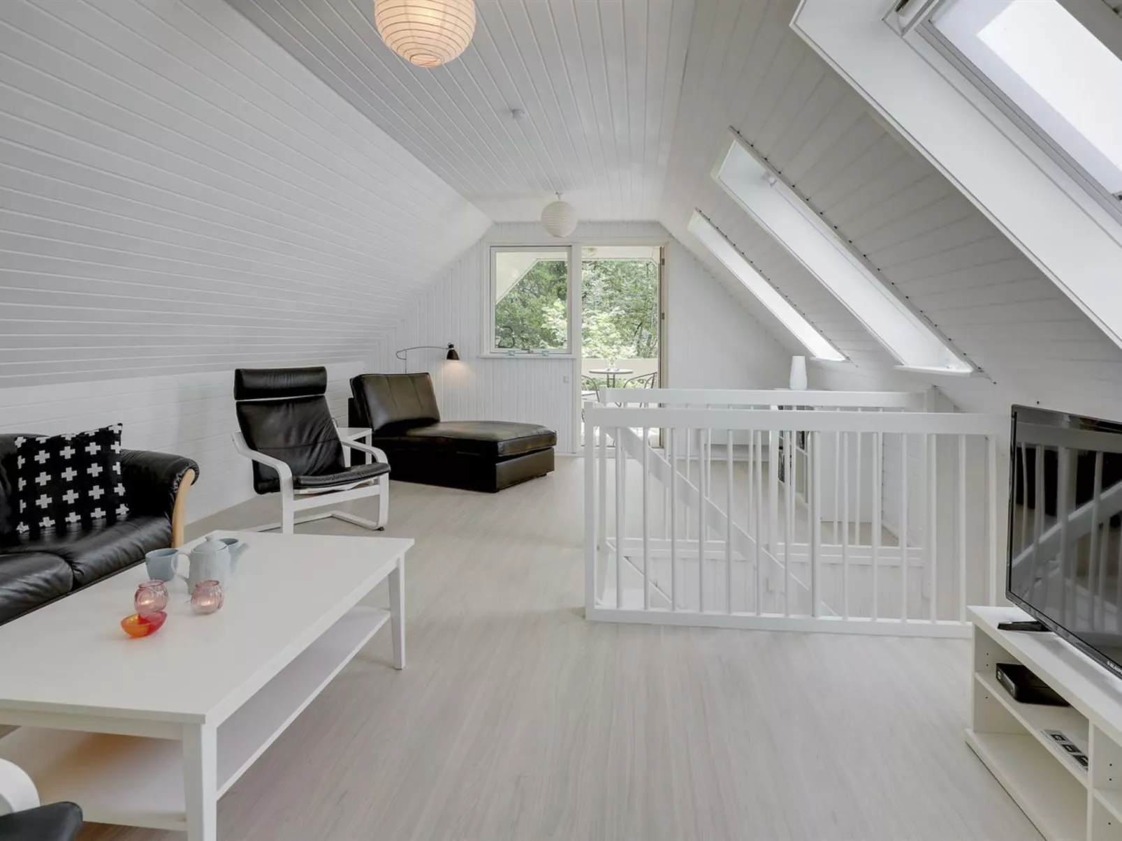 "Friis" - 200m from the sea-Inside