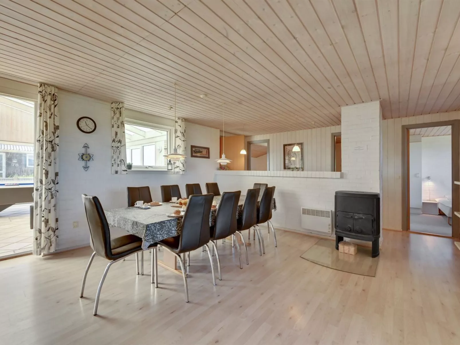 "Nanette" - 300m to the fjord-Dedans