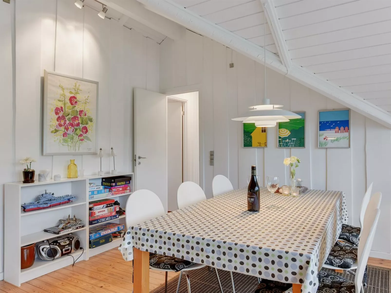 "Sella" - 500m from the sea-Drinnen