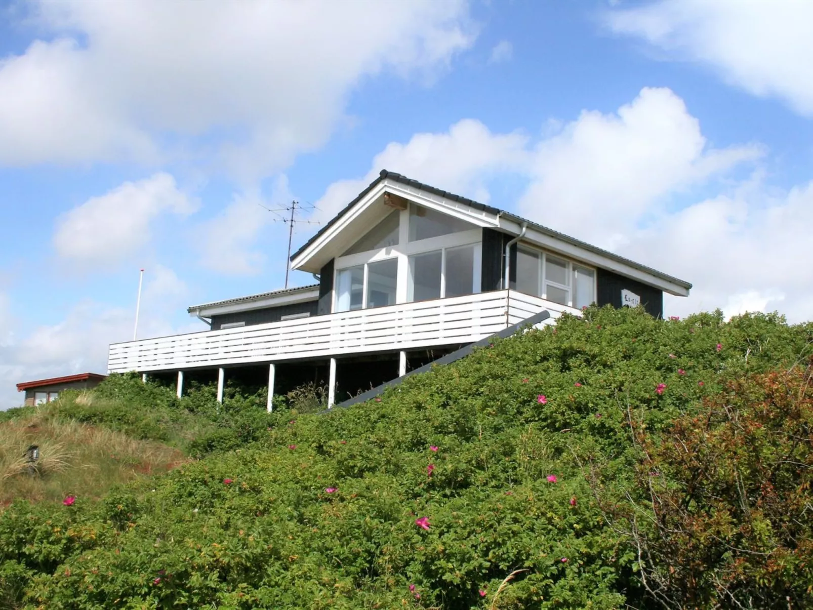 "Ute" - 200m from the sea-Outside