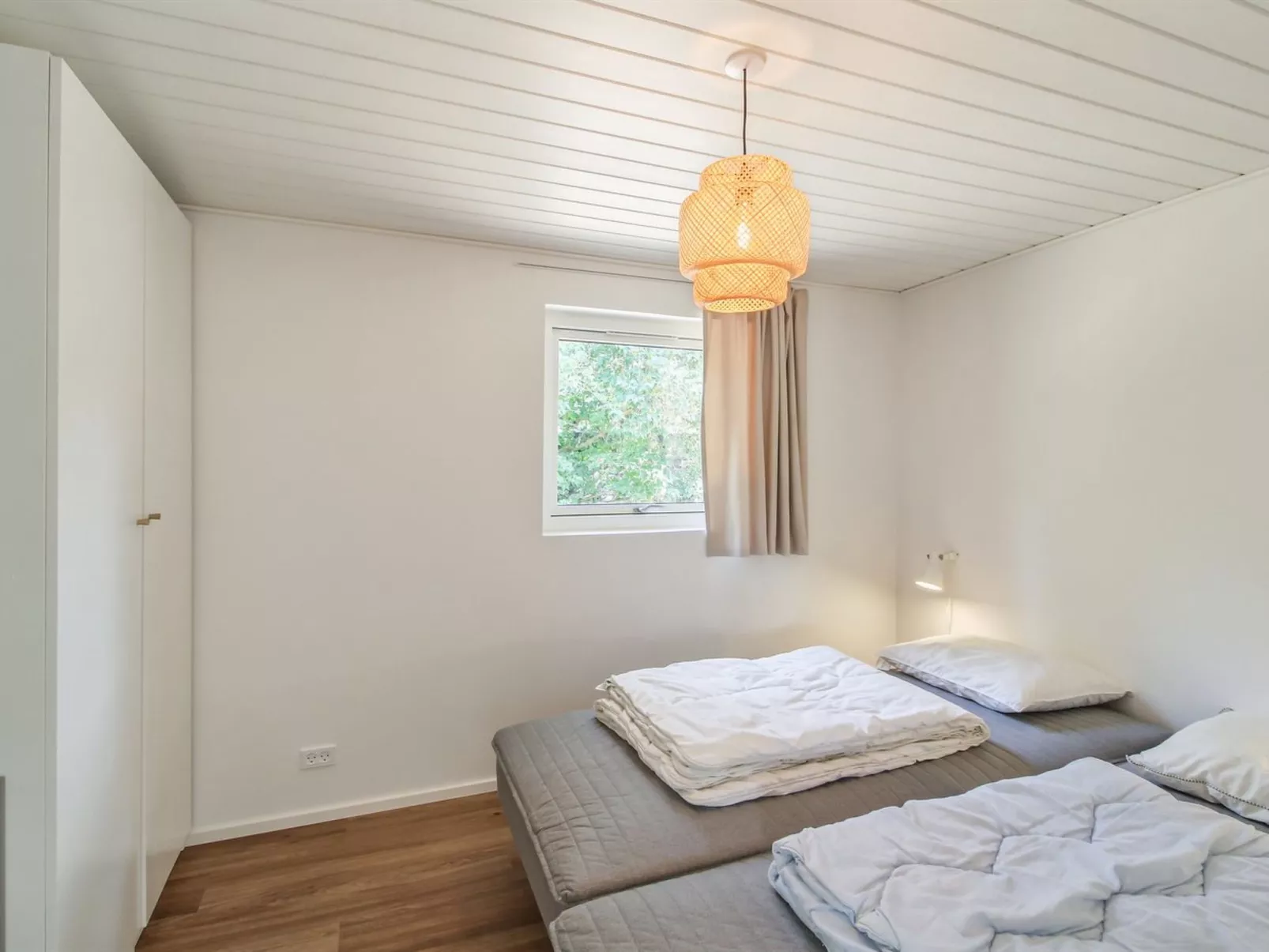 "Fot" - 7km from the sea-Inside