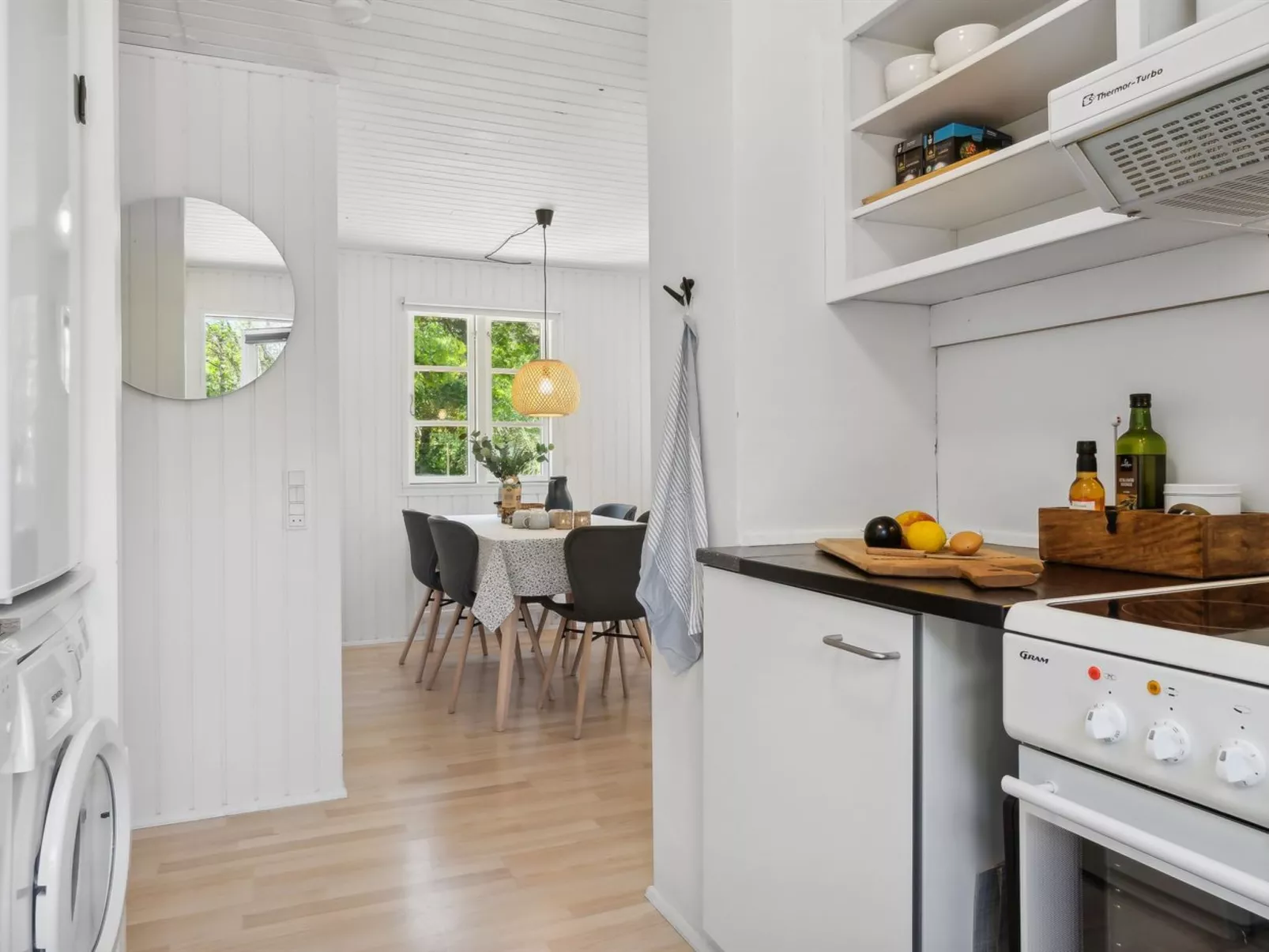 "Malou" - 350m from the sea-Inside