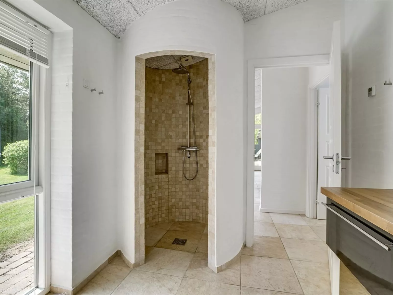 "Vieno" - 2.6km from the sea-Dedans