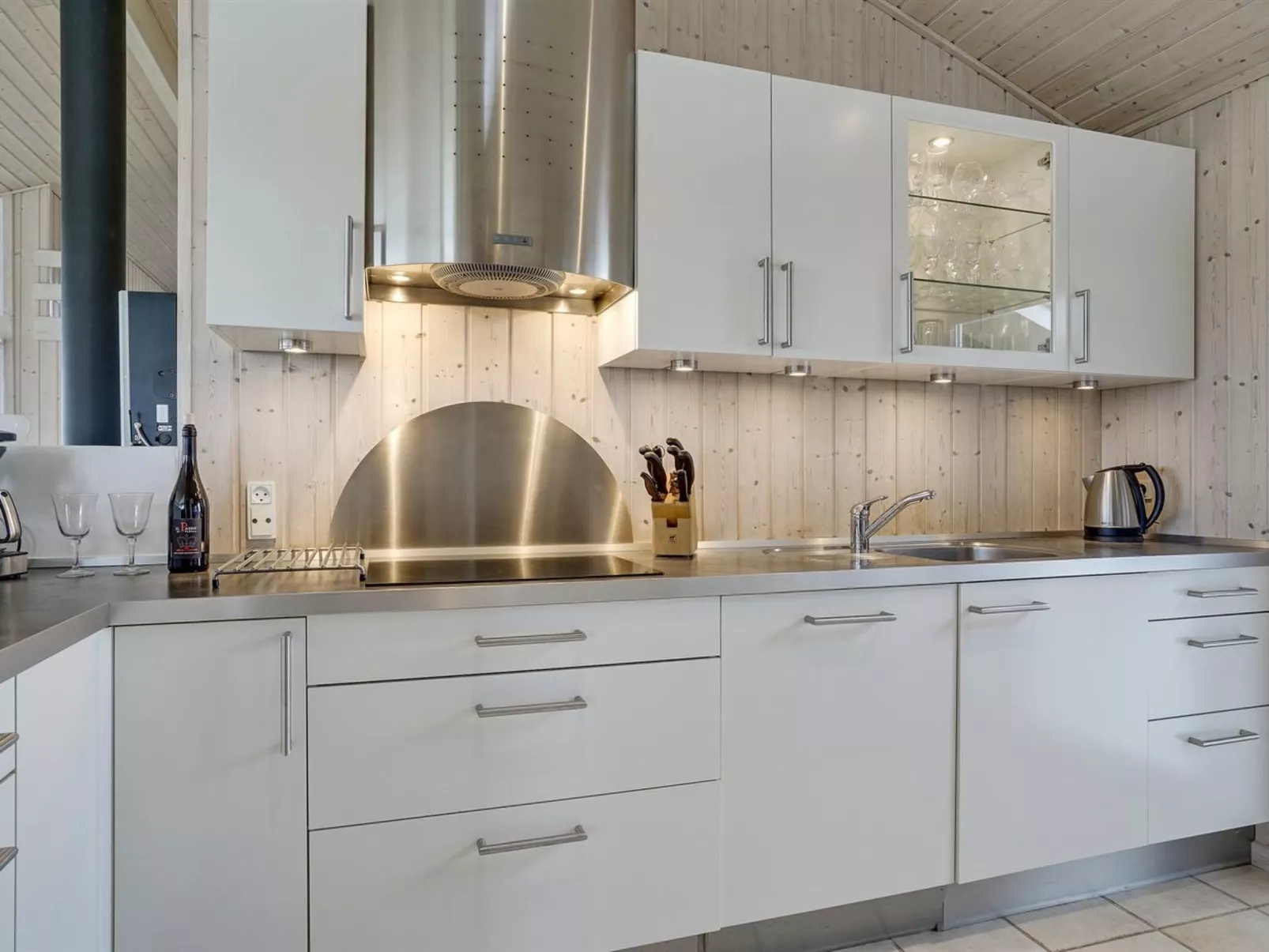 "Joella" - 200m from the sea-Dedans