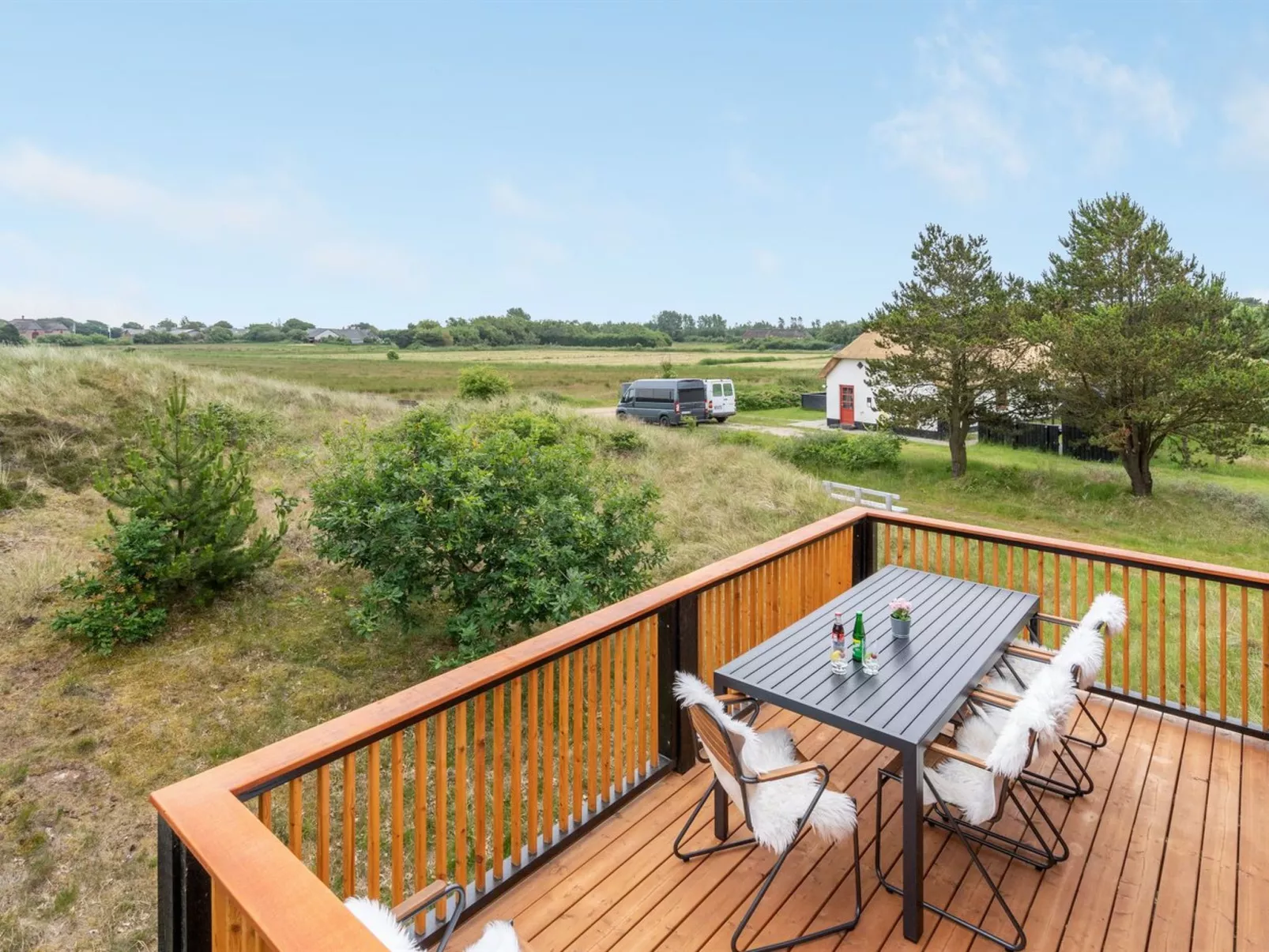 "Jorinde" - 2.8km from the sea-Outside