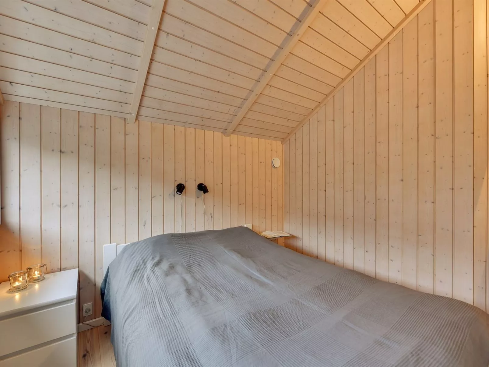 "Christan" - 1.2km from the sea-Inside