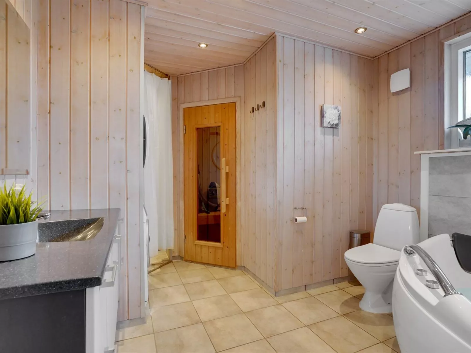 "Nine" - 200m from the sea-Inside