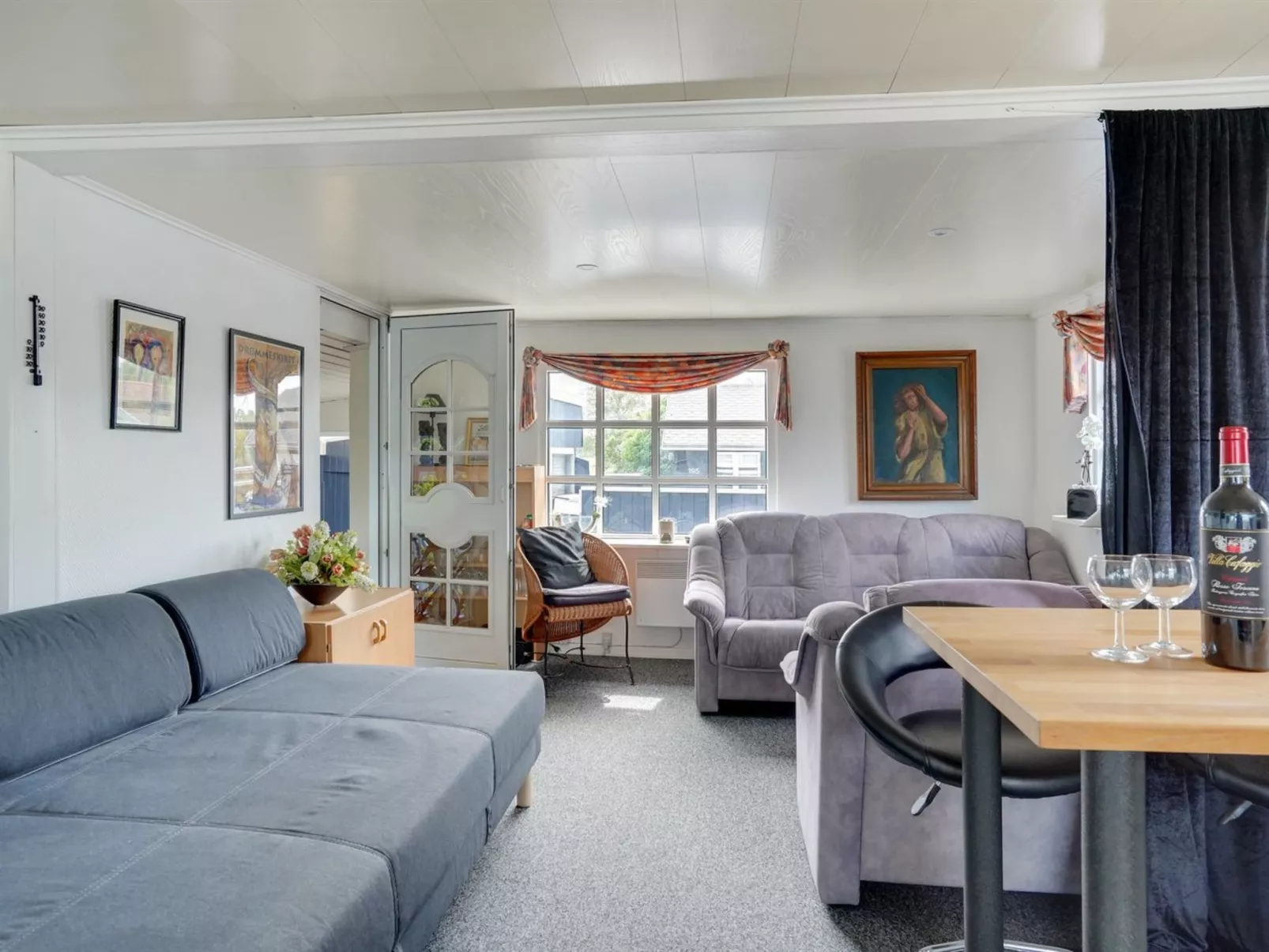 "Nera" - 10m from the sea-Drinnen