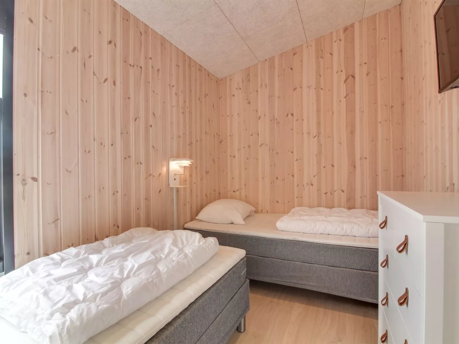 "Heilo" - 300m from the sea-Drinnen