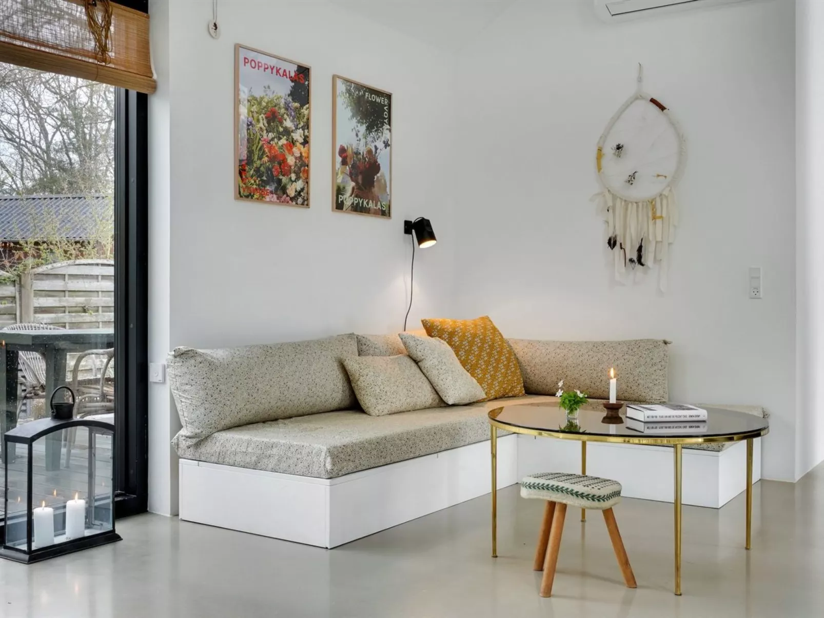 "Michael" - 400m from the sea-Drinnen