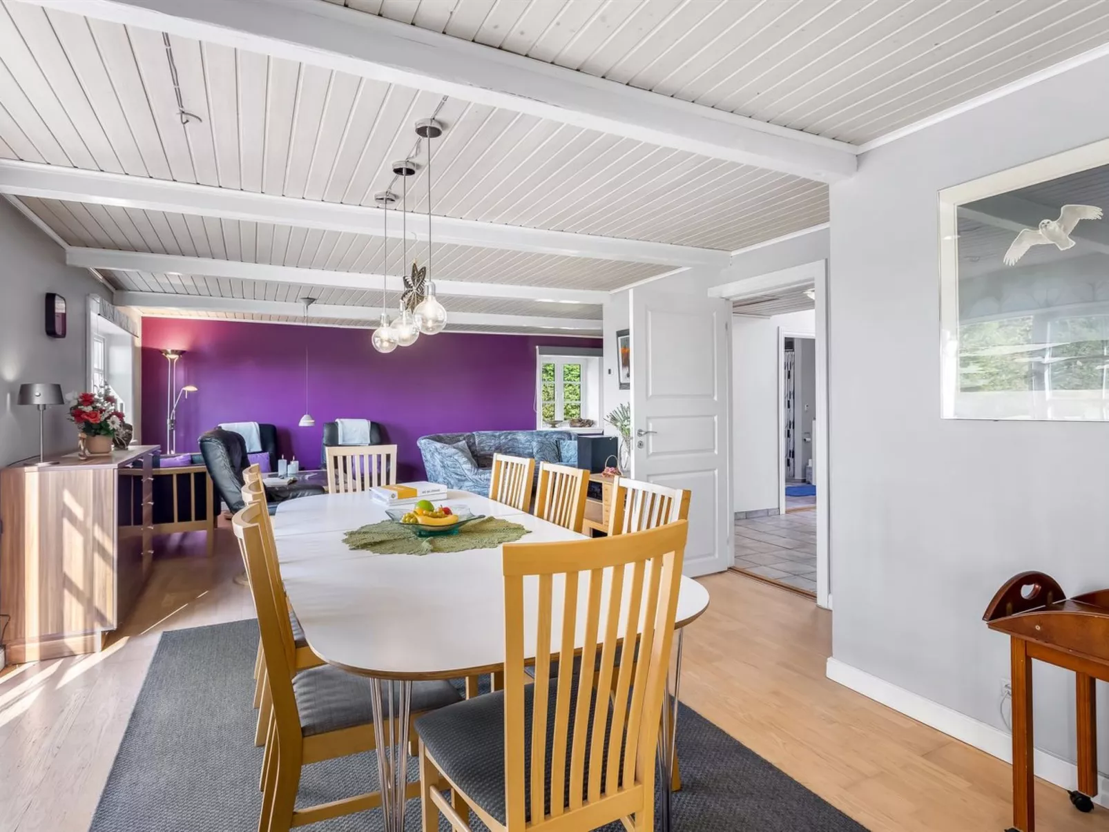 "Merrit" - 4.6km to the fjord-Inside