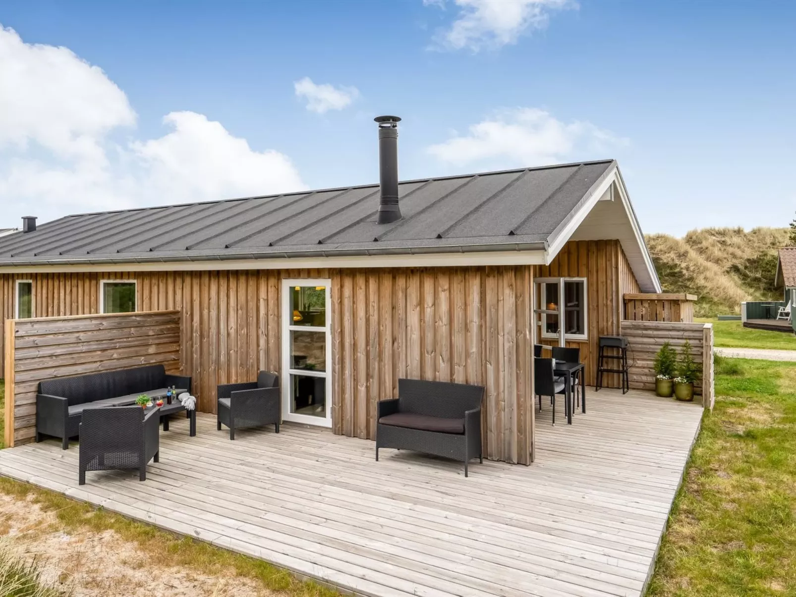 "Gyrial" - 950m from the sea-Outside