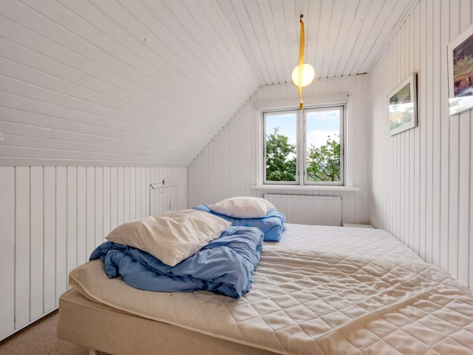 "Emmie" - 50m to the fjord-Dedans