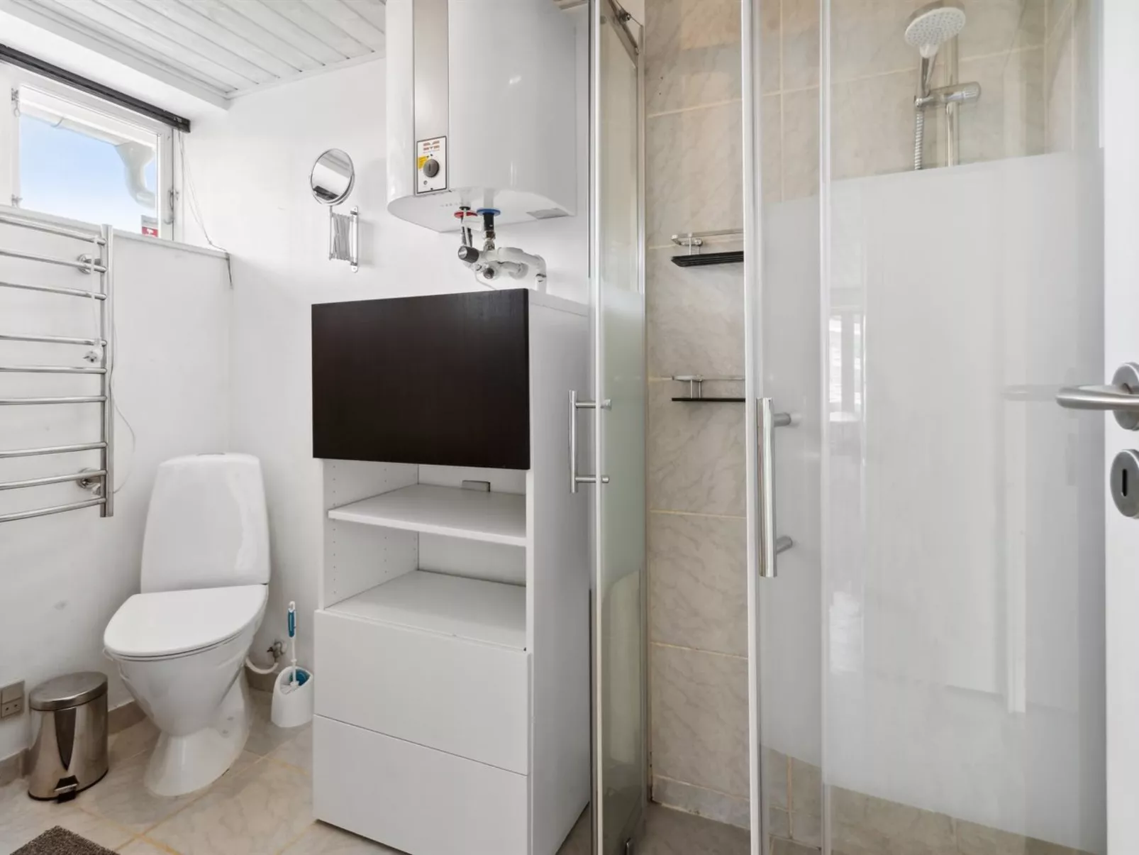 "Mena" - 200m from the sea-Inside