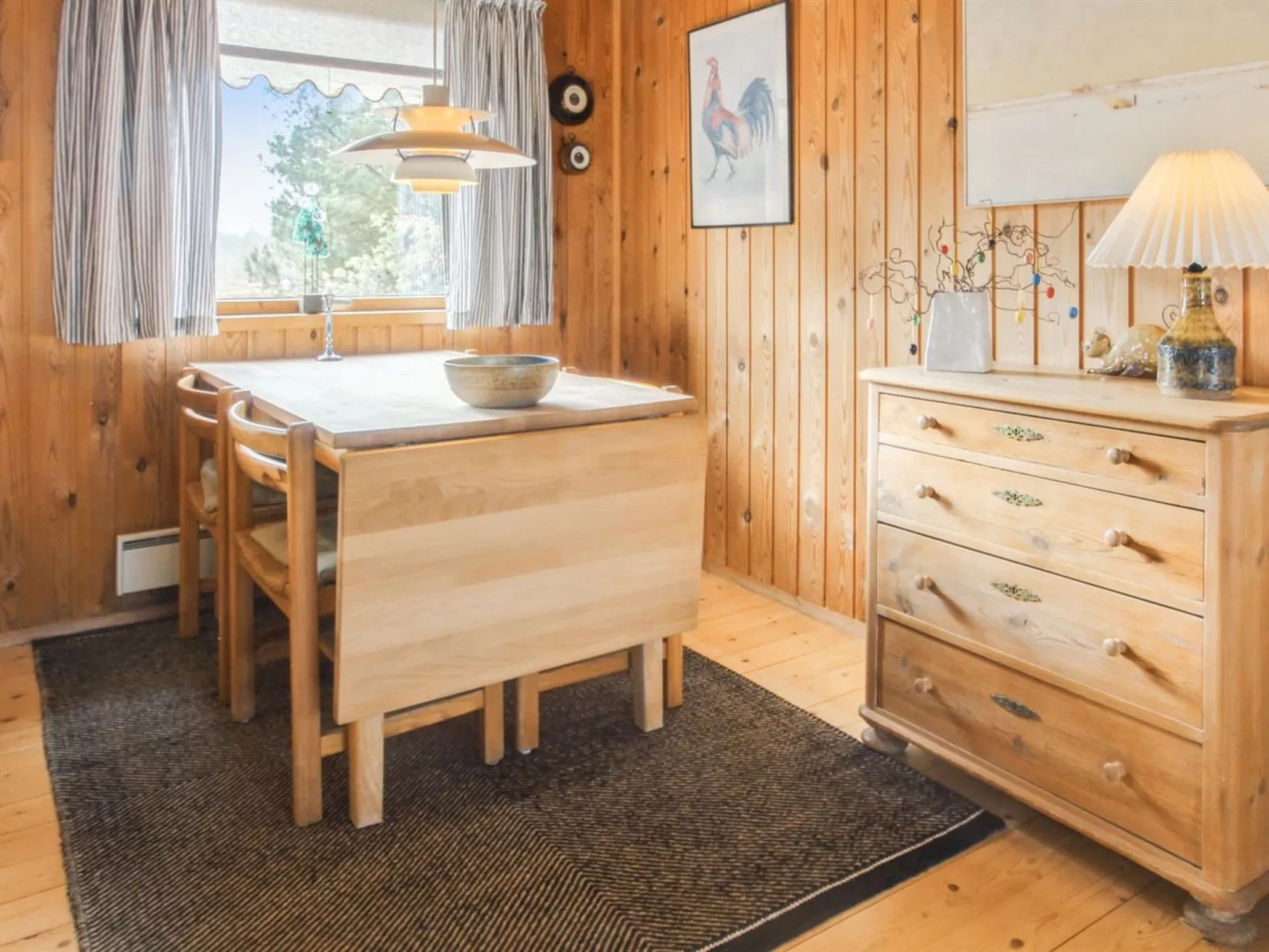 "Kathaline" - 3.4km from the sea-Inside