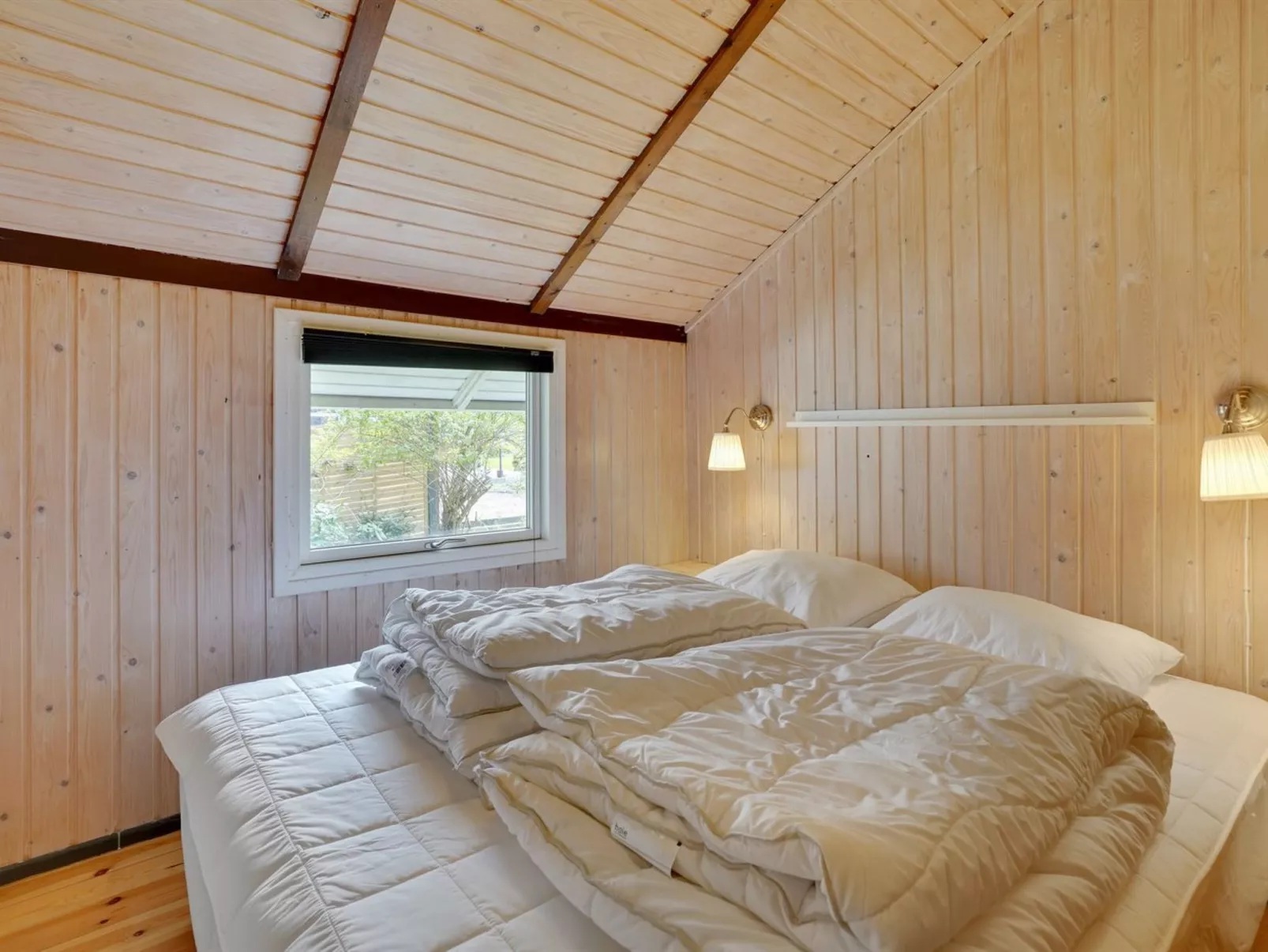 "Norna" - 300m from the sea-Drinnen