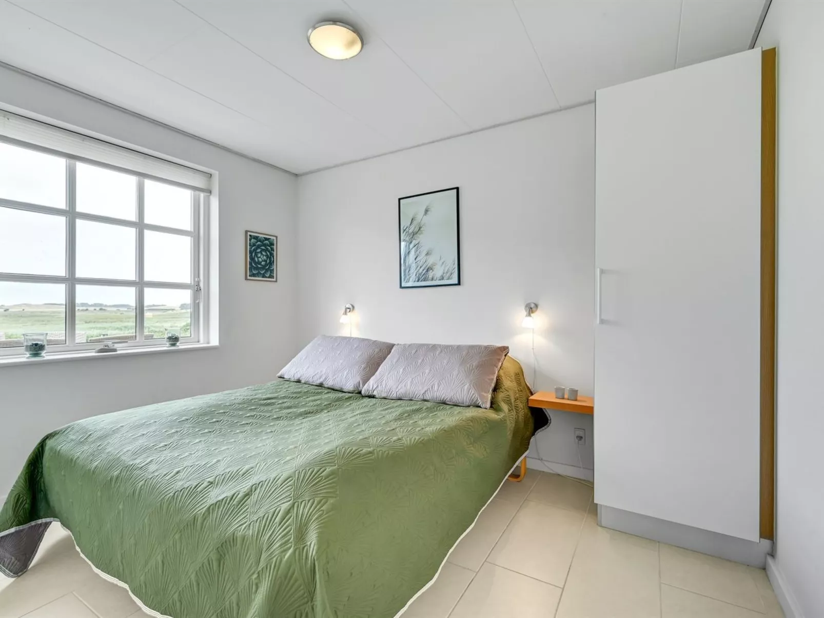 "Asmund" - 150m from the sea-Inside