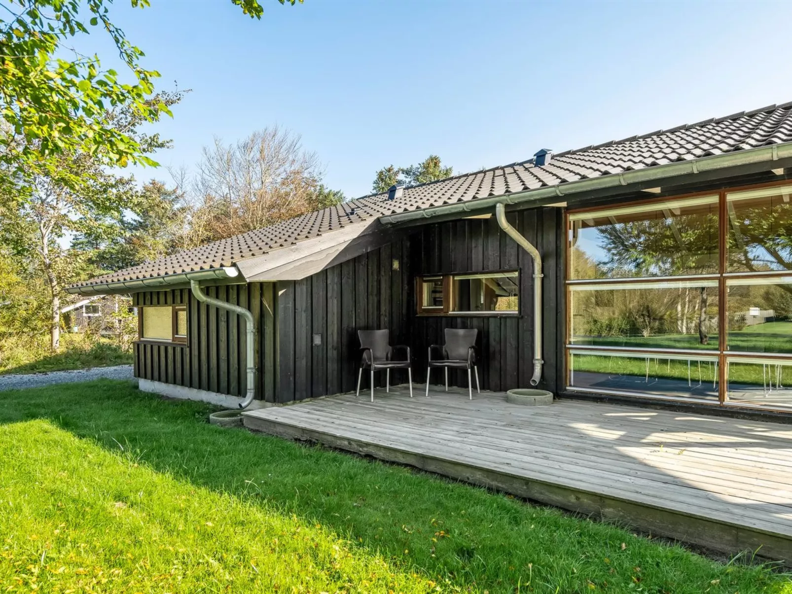 "Emeli" - 1.3km from the sea-Outside