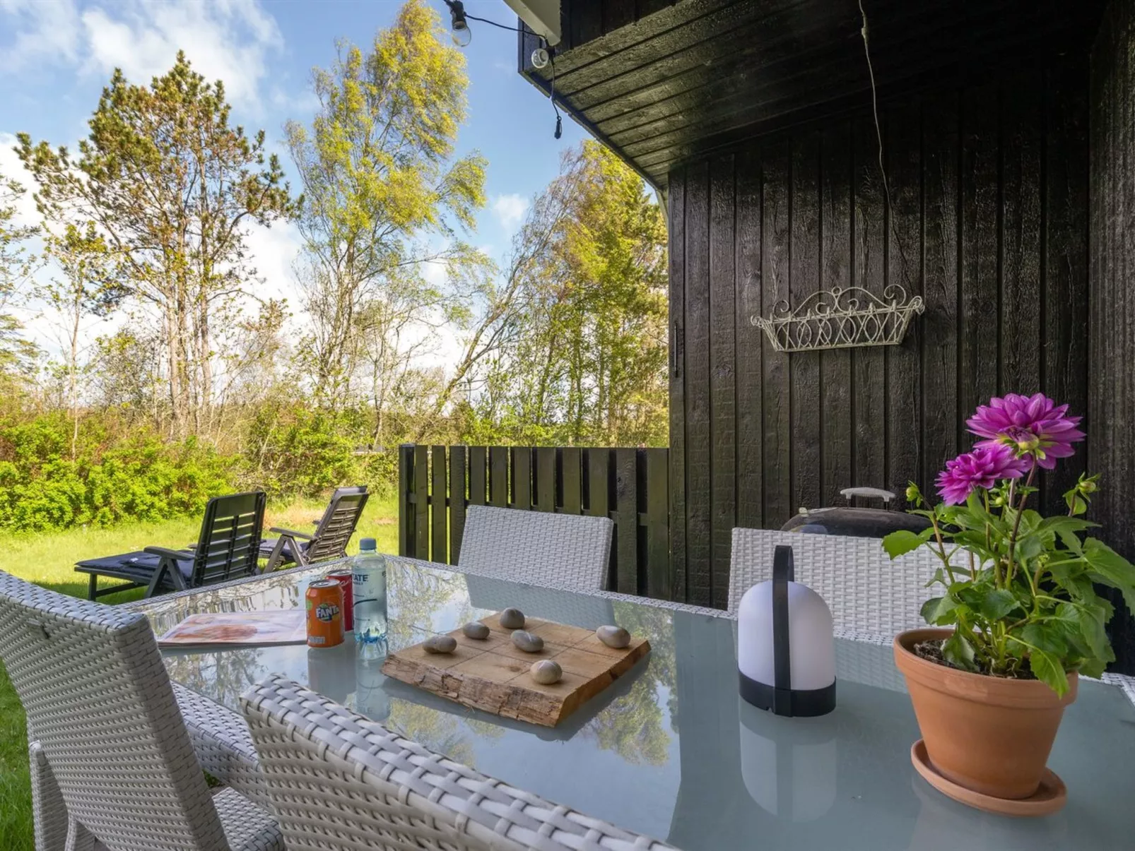 "Thina" - 750m to the fjord-Outside