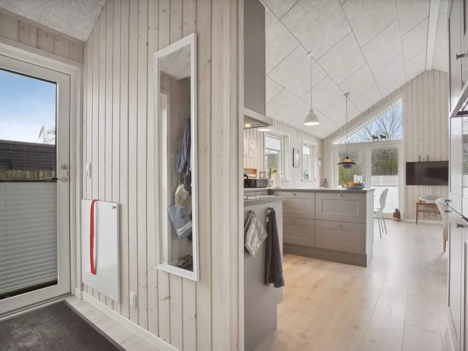 "Gunholm" - 150m from the sea-Drinnen