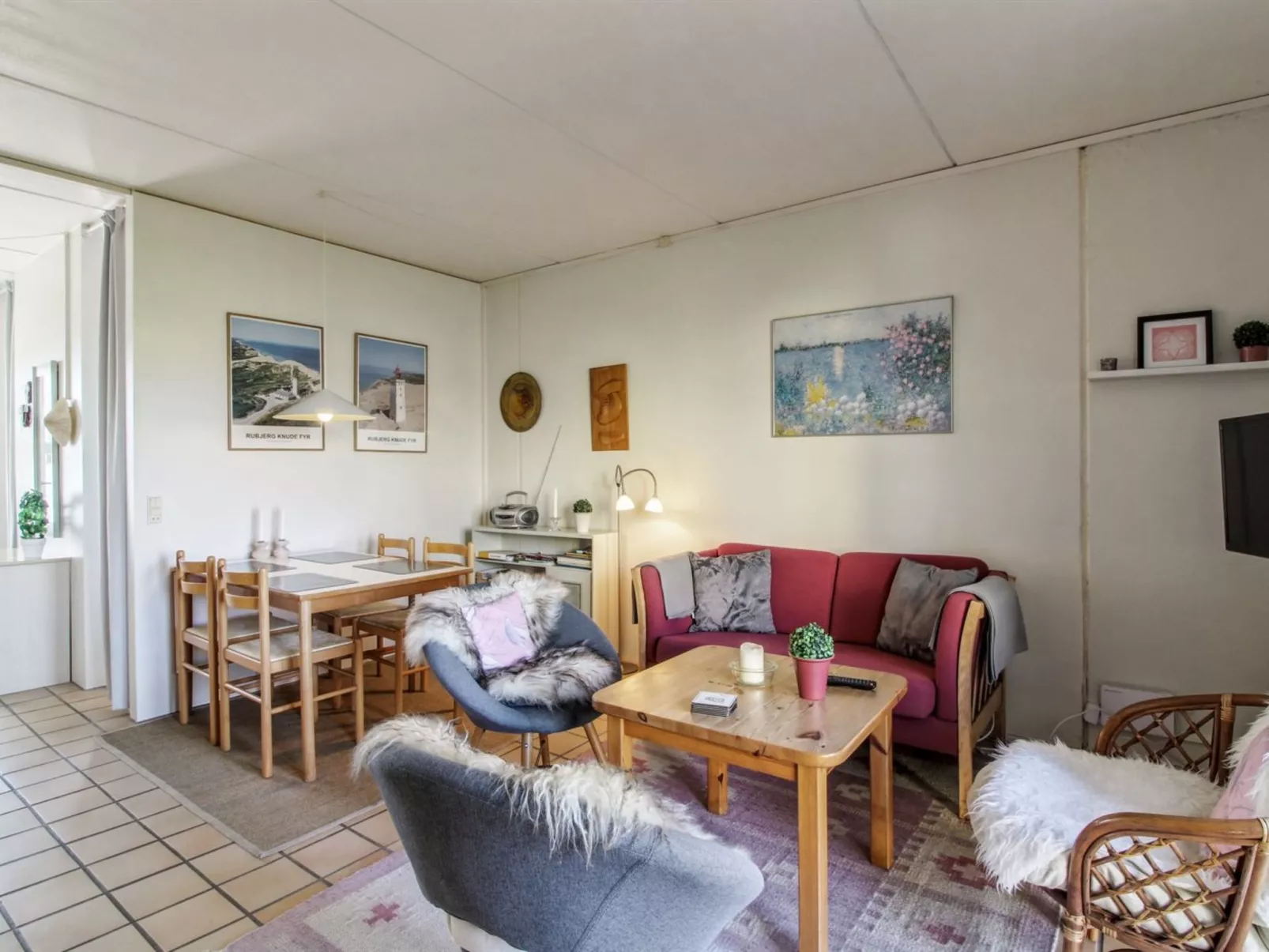 "Solveg" - 150m from the sea-Inside