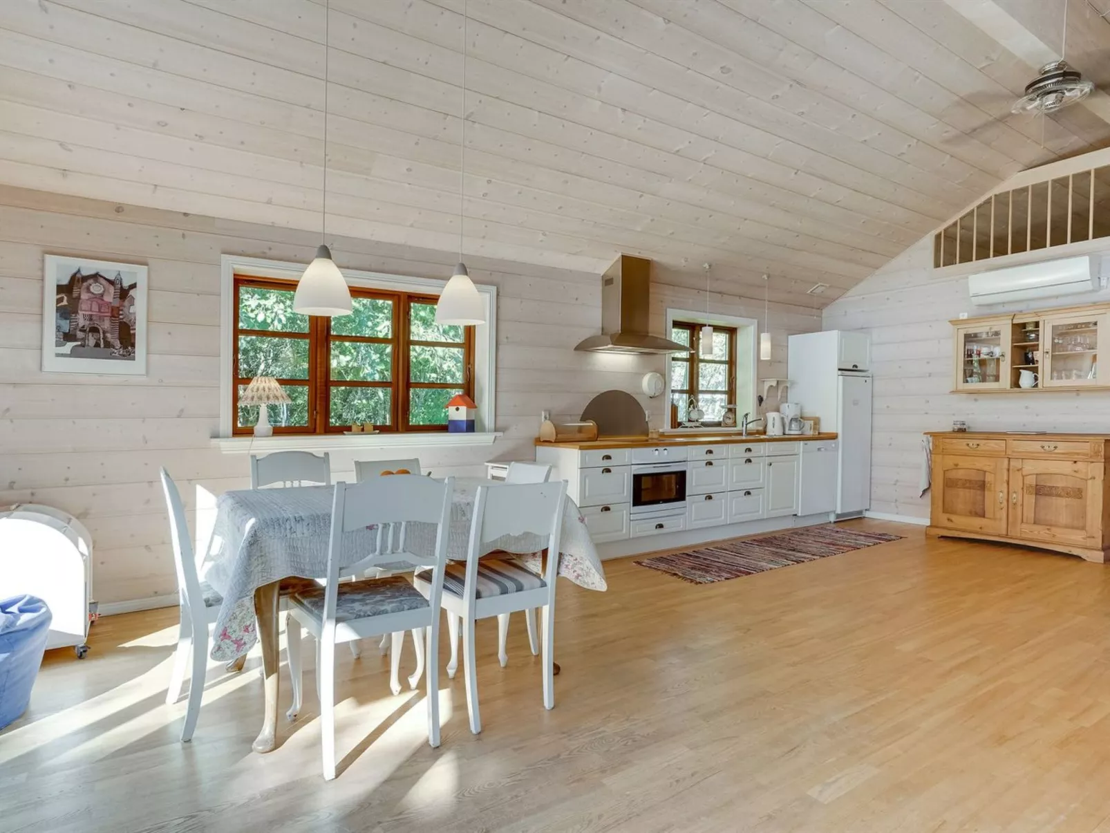 "Floriane" - 700m from the sea-Drinnen