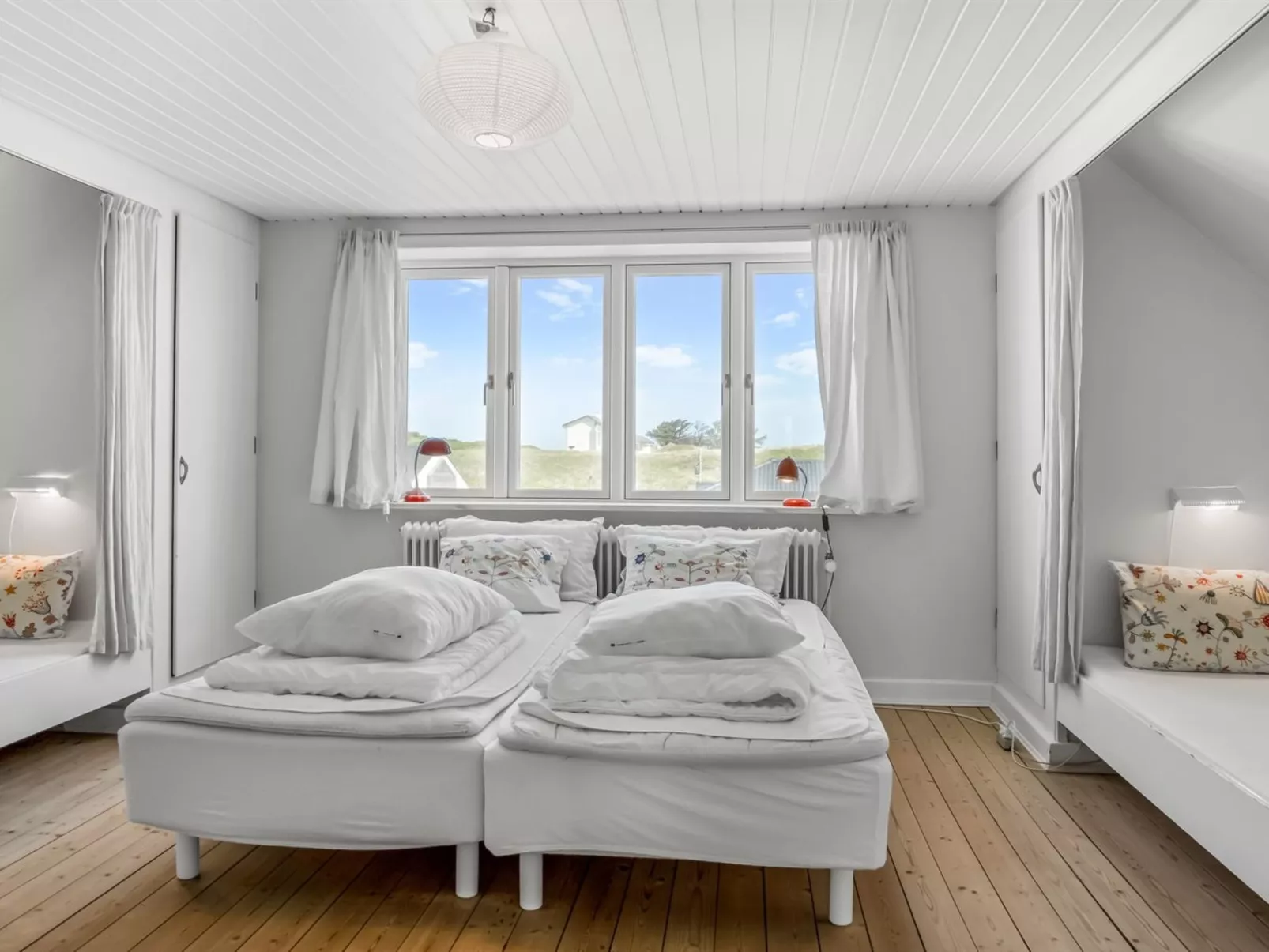 "Bruse" - 125m from the sea-Drinnen