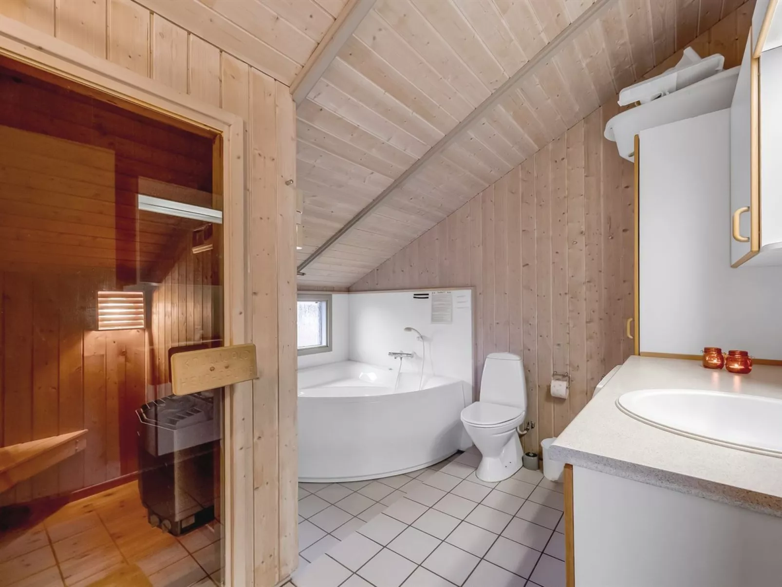 "Mimo" - 150m from the sea-Drinnen