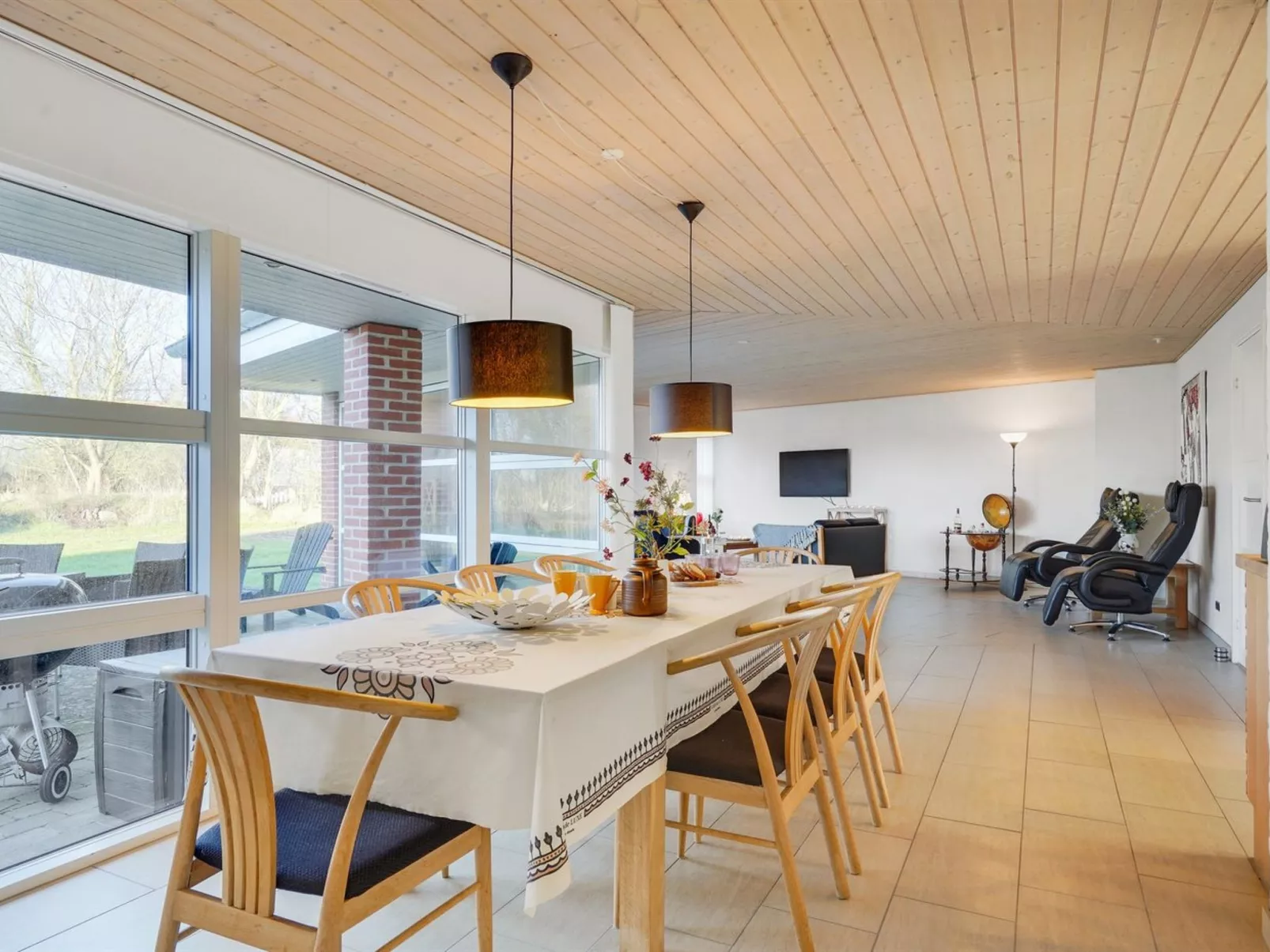 "Fengur" - 330m from the sea-Inside