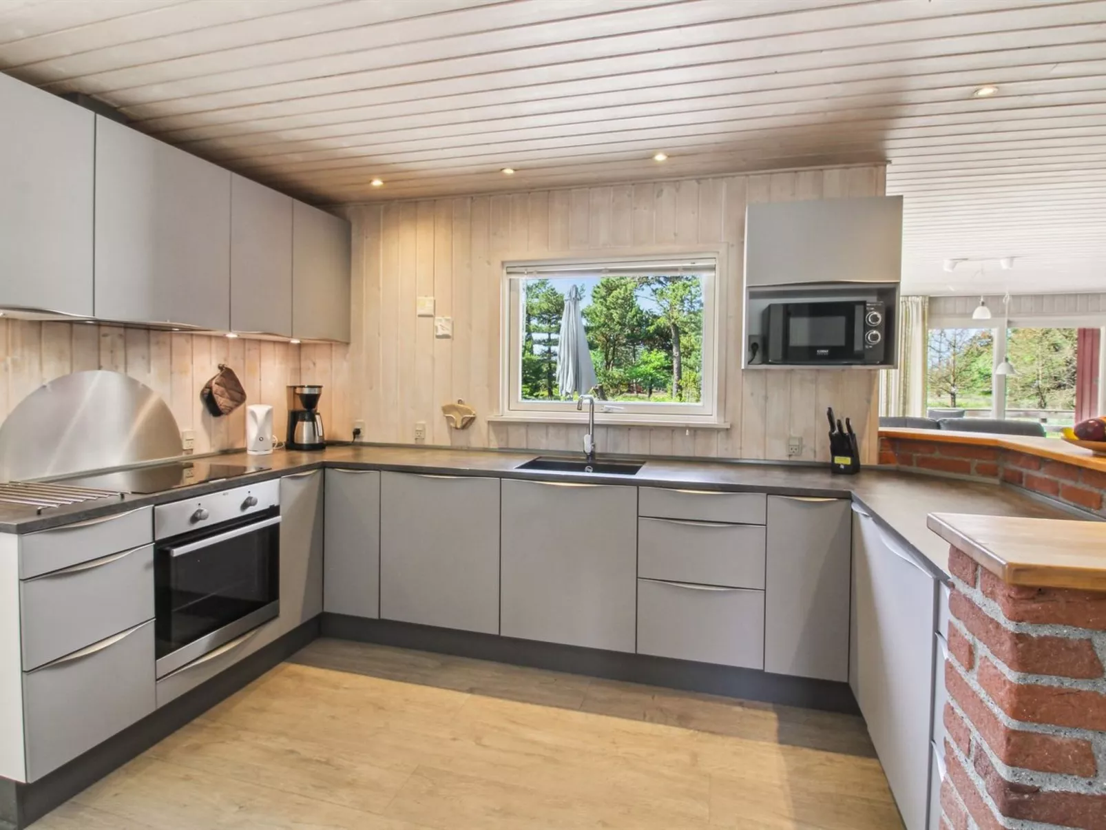 "Harthwik" - 1km from the sea-Drinnen