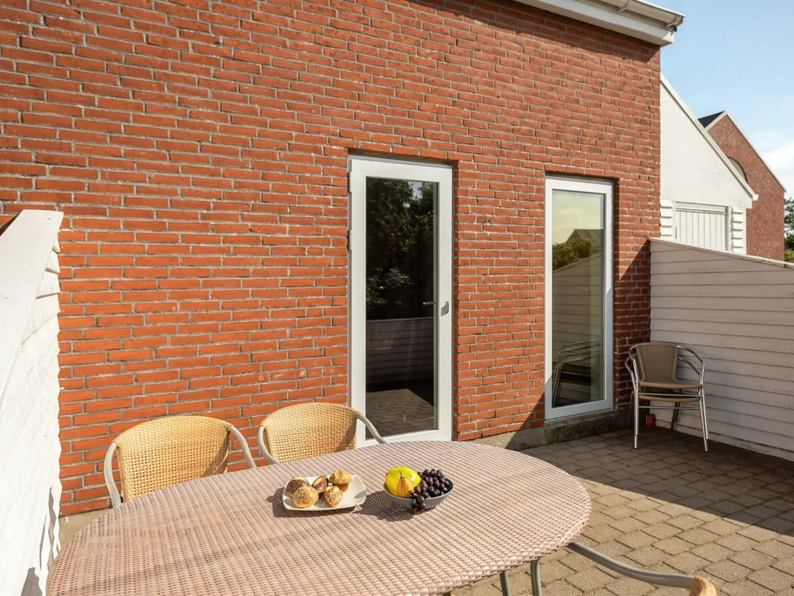 "Maylin" - 2.3km from the sea-Dehors