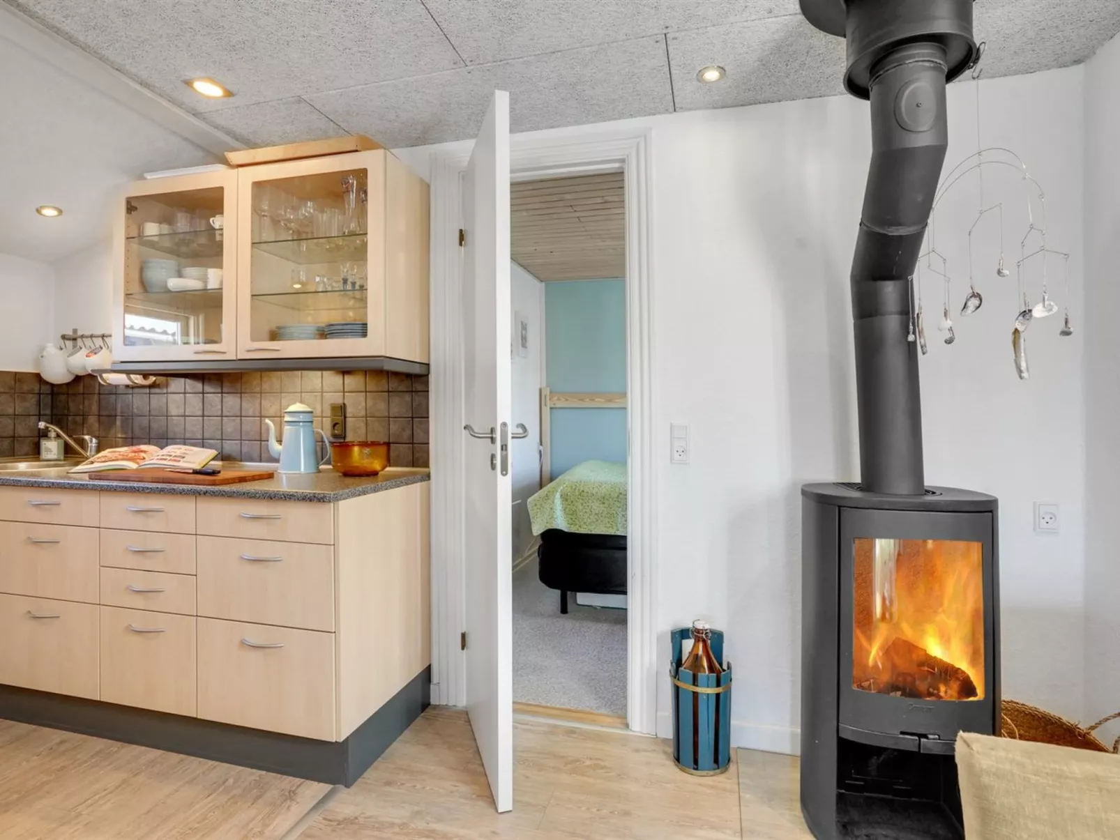 "Sazur" - 75m from the sea-Inside