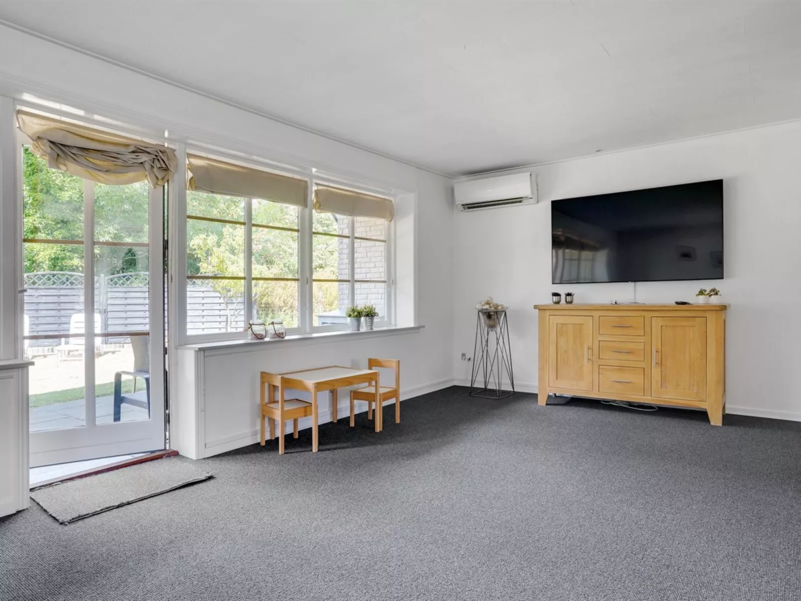 "Marka" - 2.5km from the sea-Inside