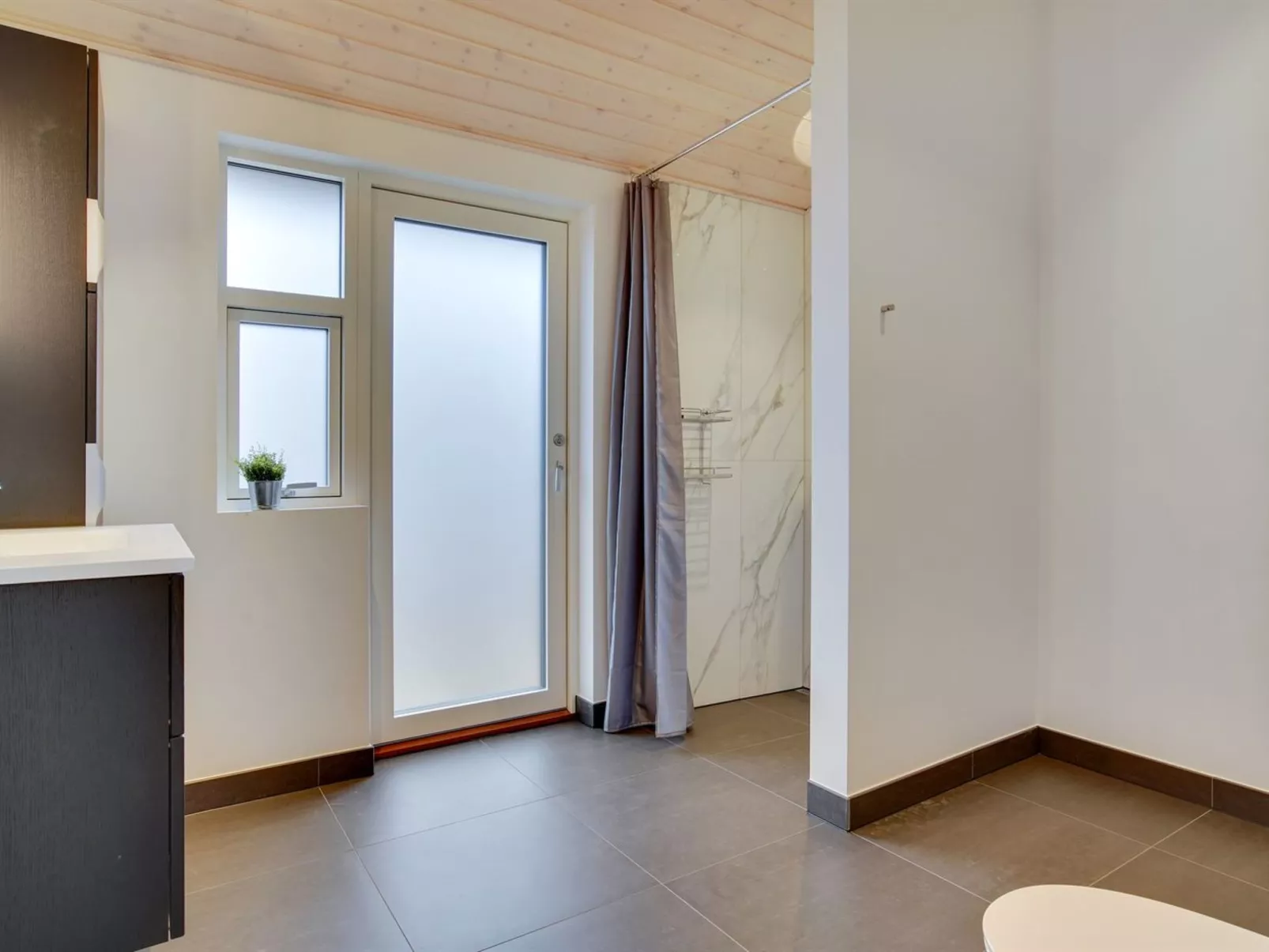 "Amitola" - 700m from the sea-Inside