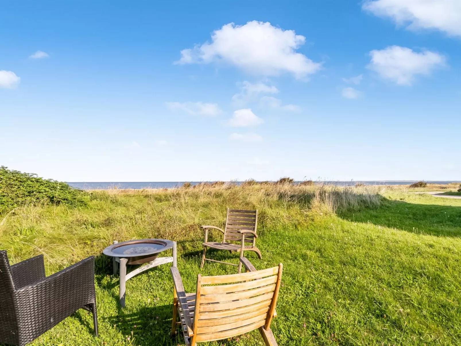 "Agrippa" - 30m to the fjord-Draußen