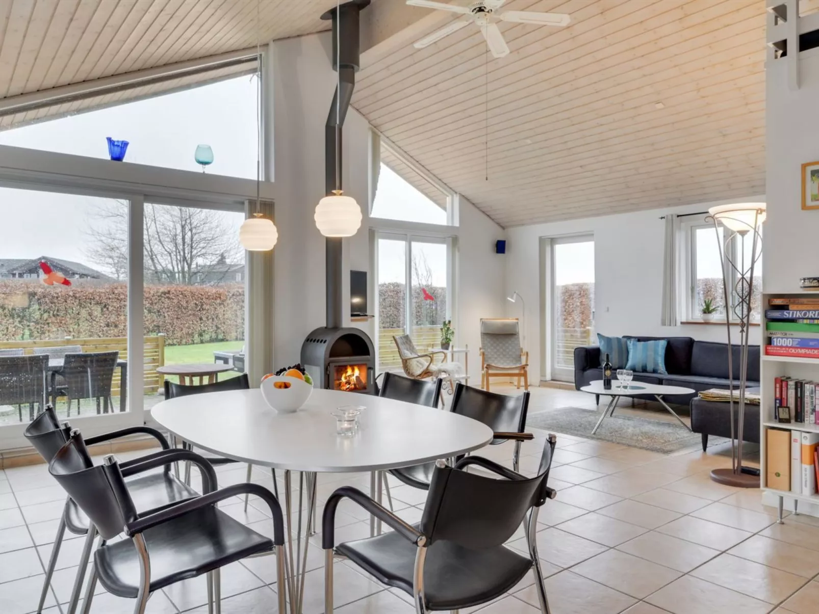 "Annesophie" - 300m to the fjord-Inside