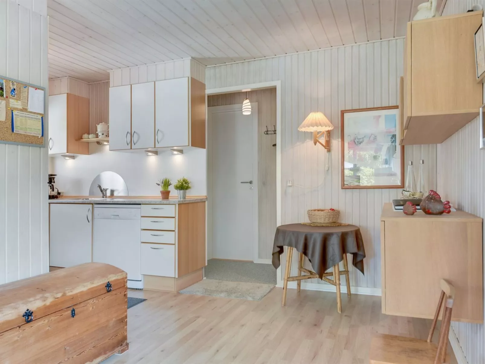 "Tess" - 50m from the sea-Inside