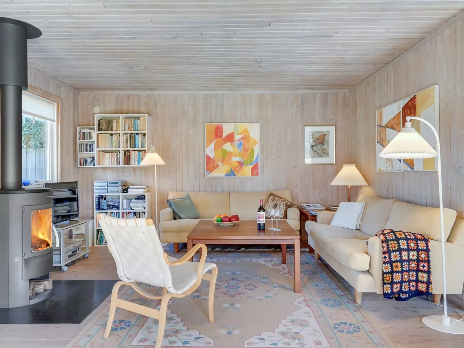 "Naira" - 1.8km from the sea-Inside