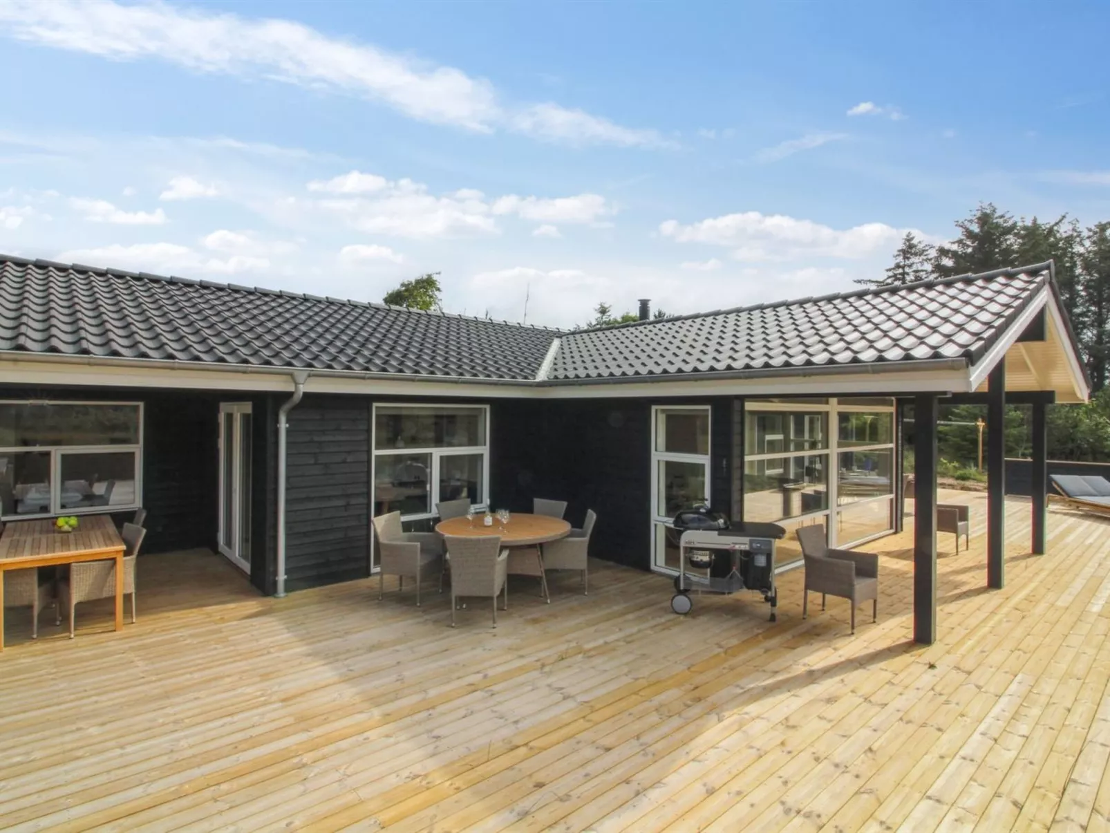 "Heriest" - 1.2km from the sea-Outside