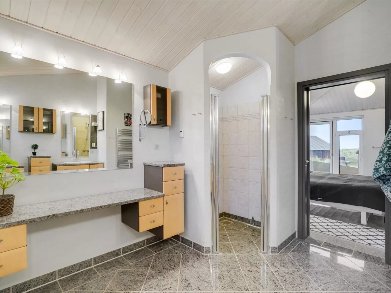 "Fris" - 100m from the sea-Inside