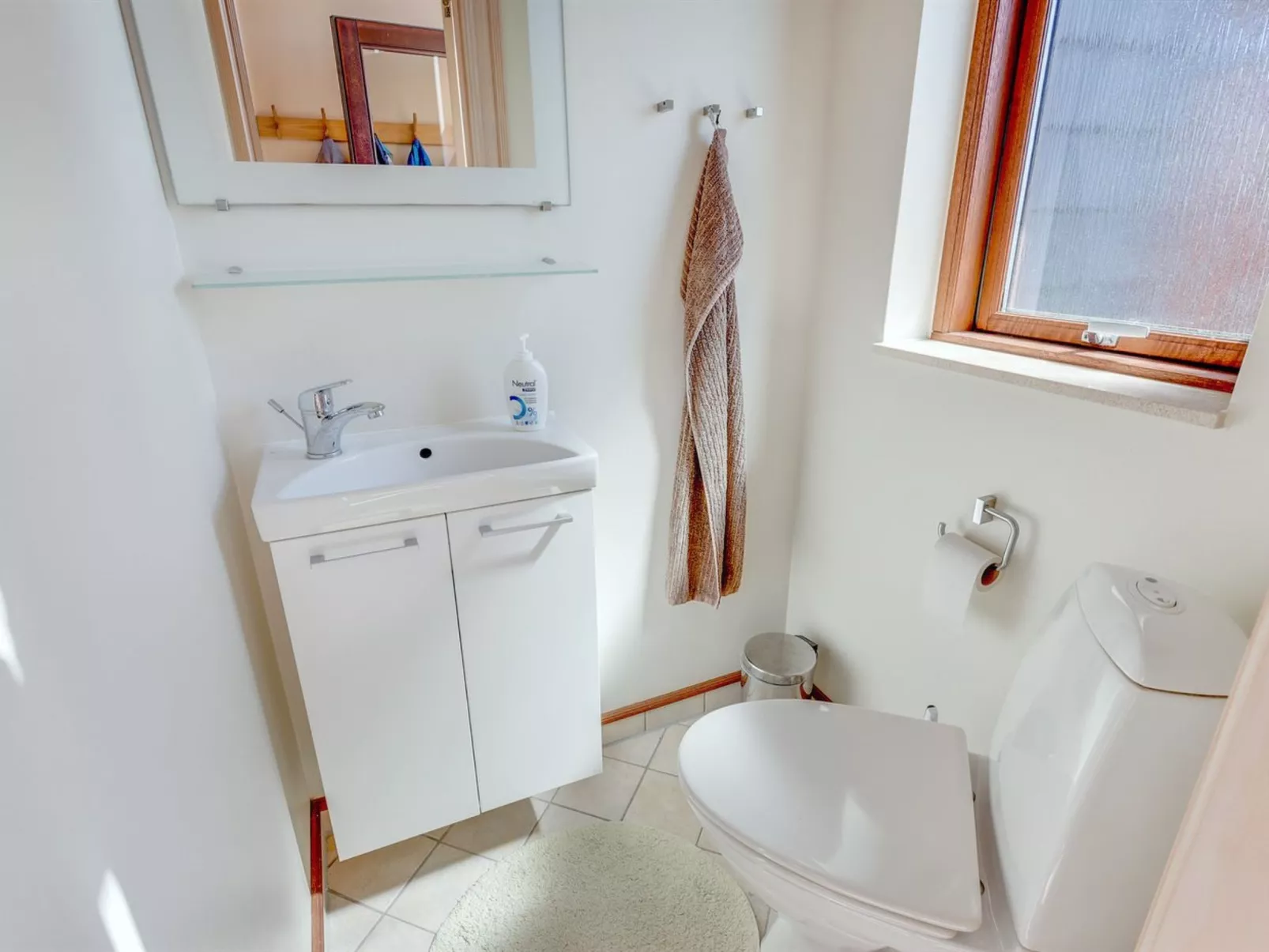 "Arngrim" - 100m from the sea-Inside