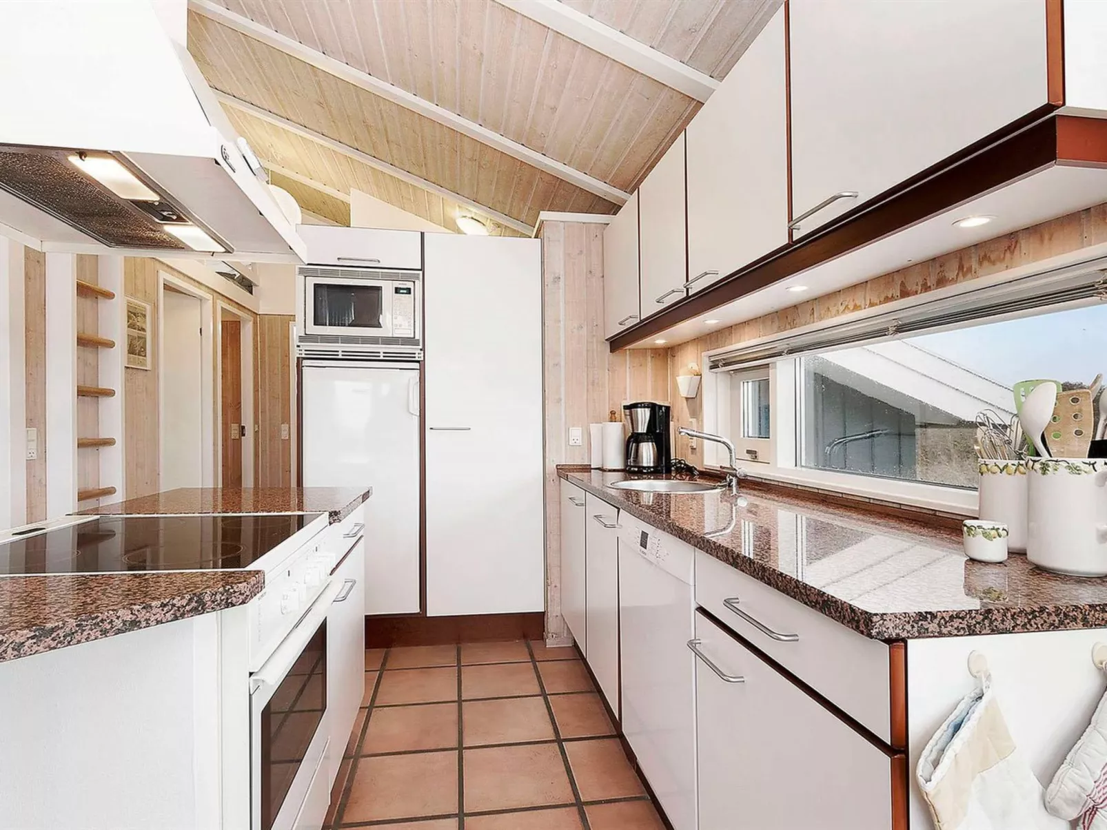 "Frederikka" - 350m from the sea-Drinnen