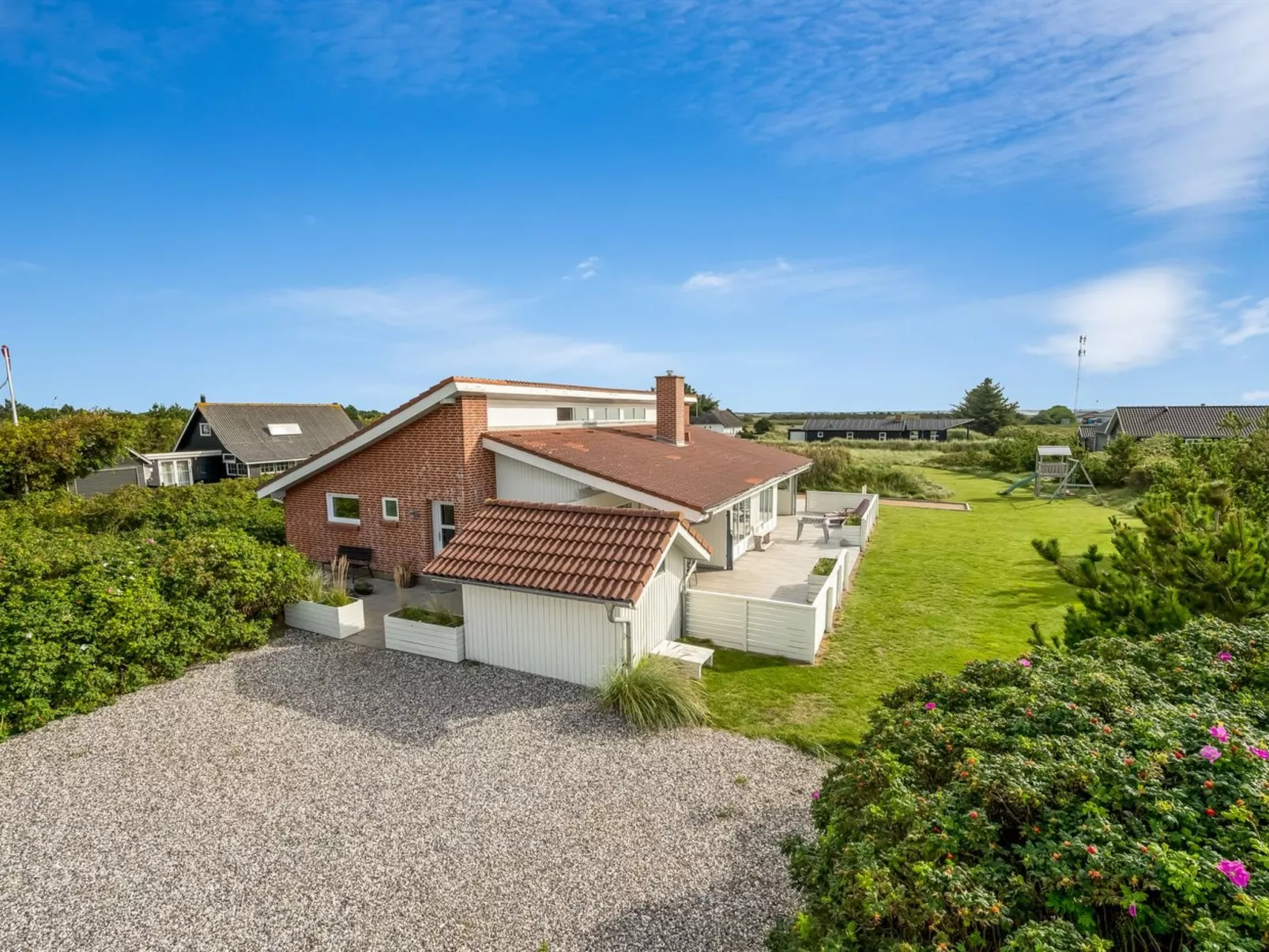 "Saxe" -  from the sea-Outside